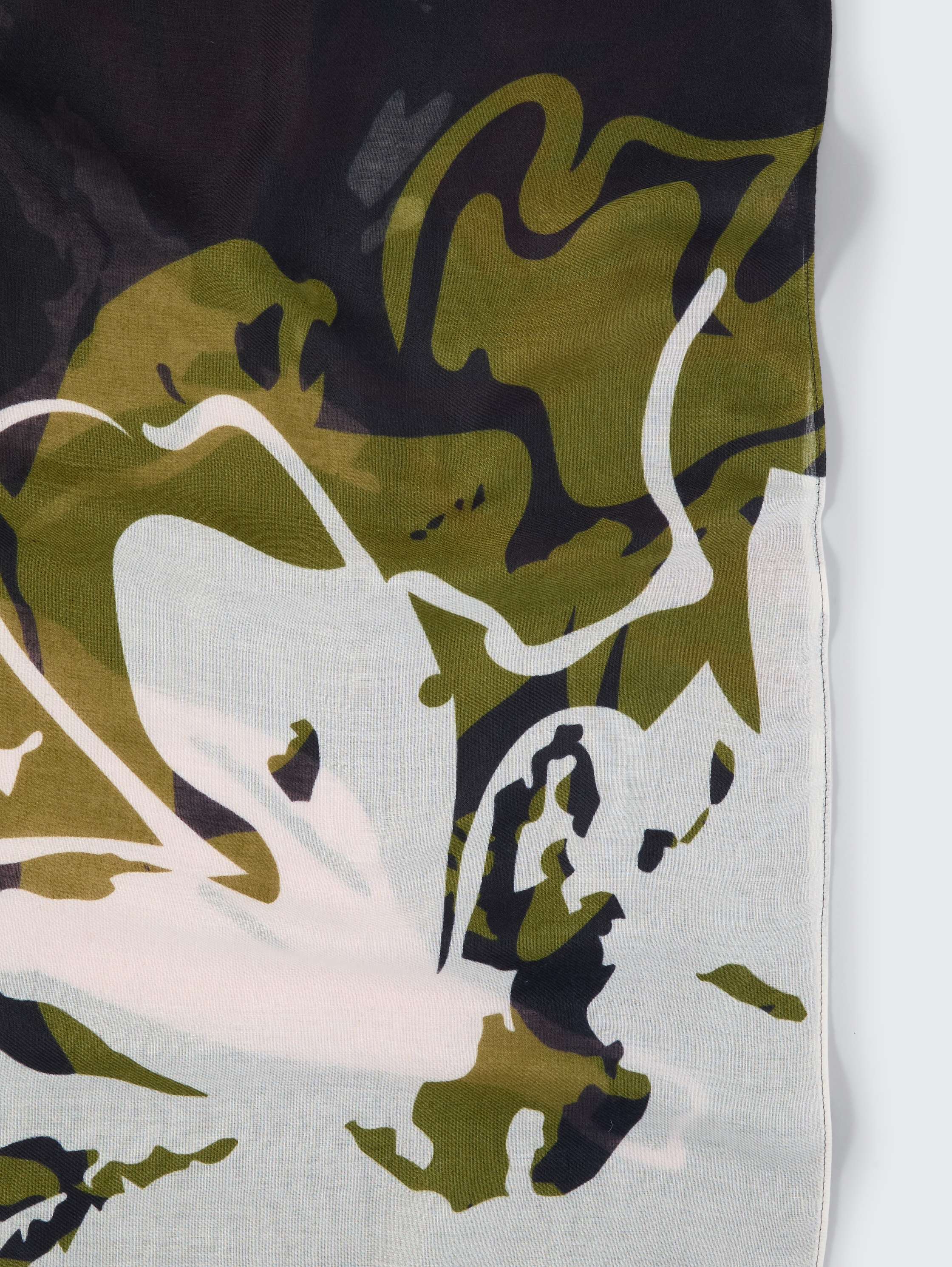 Sjaal met bloemenpatroon - multicolor flower scarf - Materiaalweergave