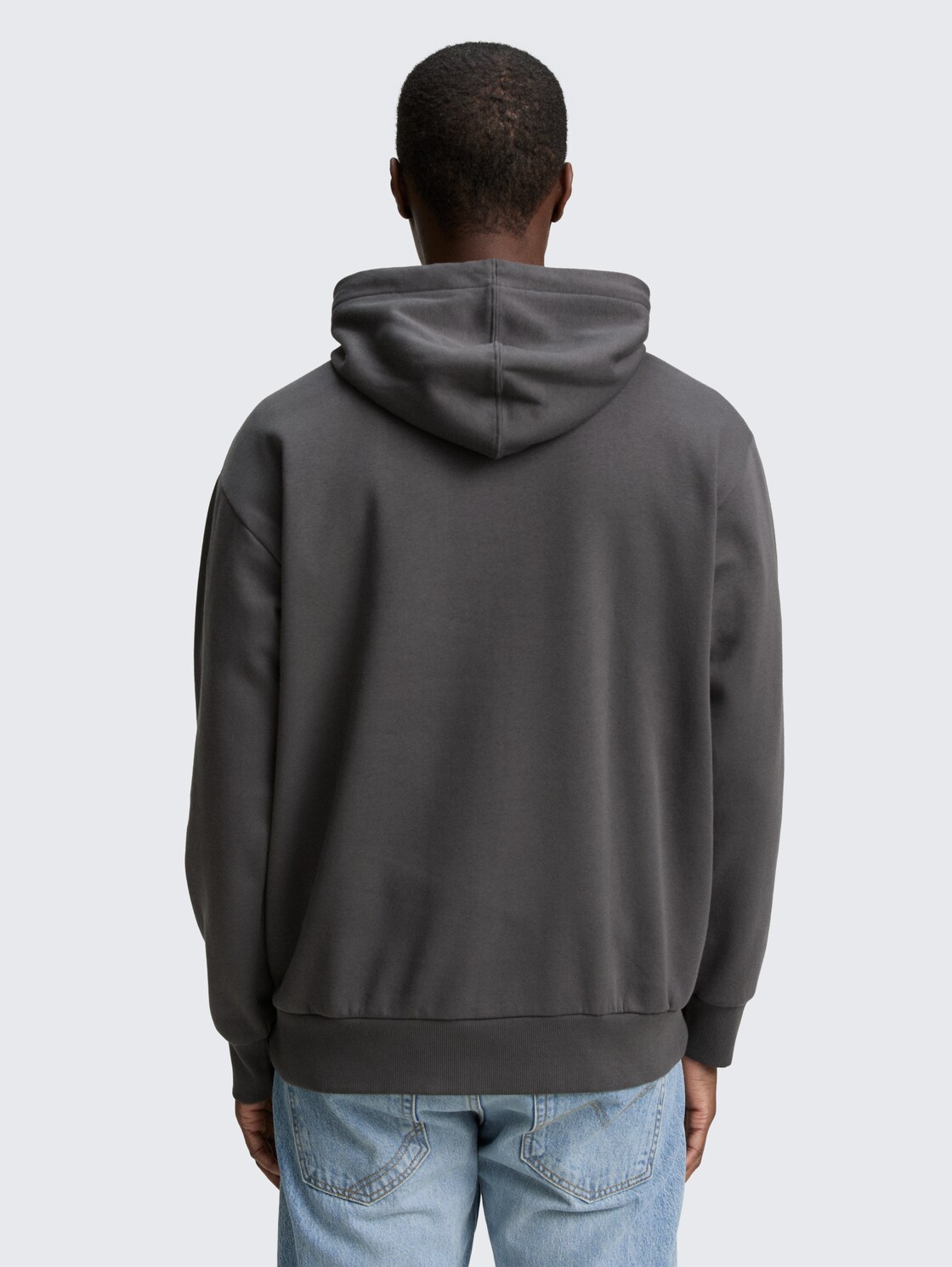 Hoodie Sweatshirt mit Print - ash grey - Auschnitt Model-Rückansicht