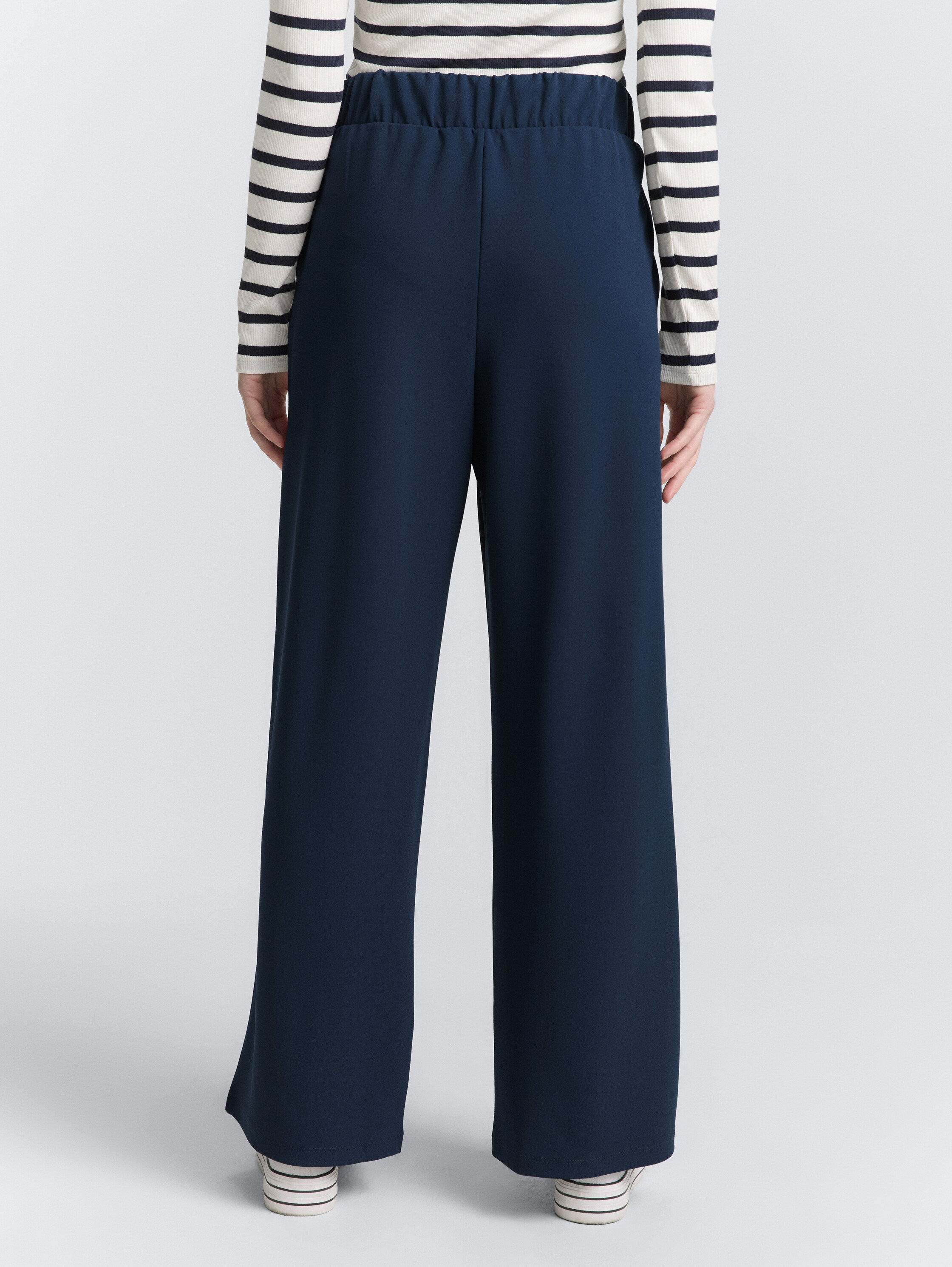 Wide Leg broek - sky captain blue - Neklijn model-achteraanzicht