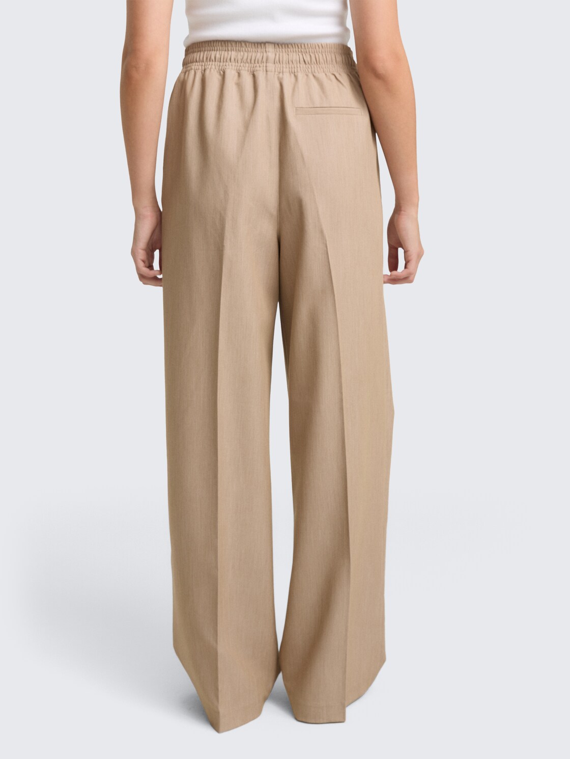 Wide Leg Hose mit Kordelzug - intense beige melange - Auschnitt Model-Rückansicht