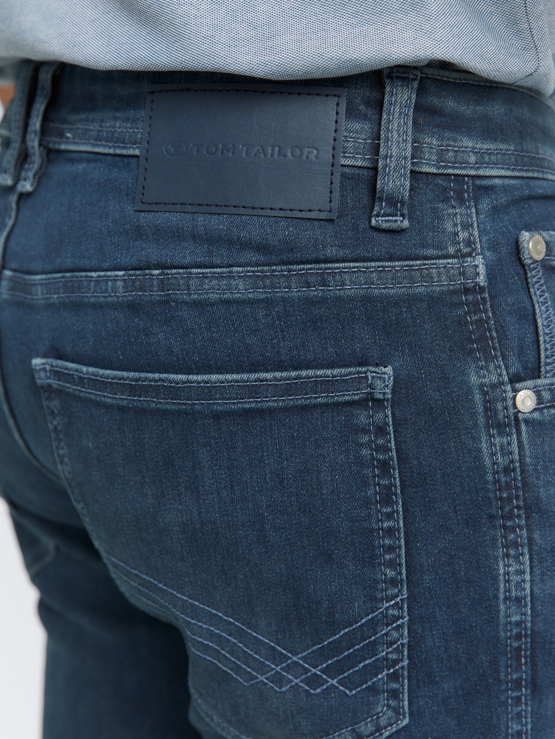 TTTROY SLIM Jeans mit Stretch - mid stone blue black denim - Detail-Model-Ansicht