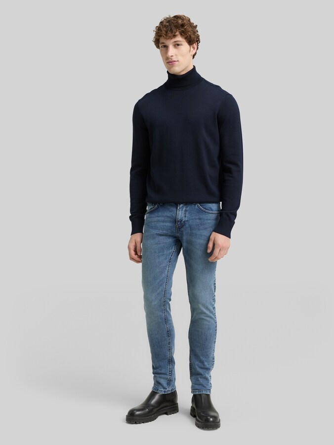 Rollkragenpullover aus Baumwolle von Denim Male, sky captain blue