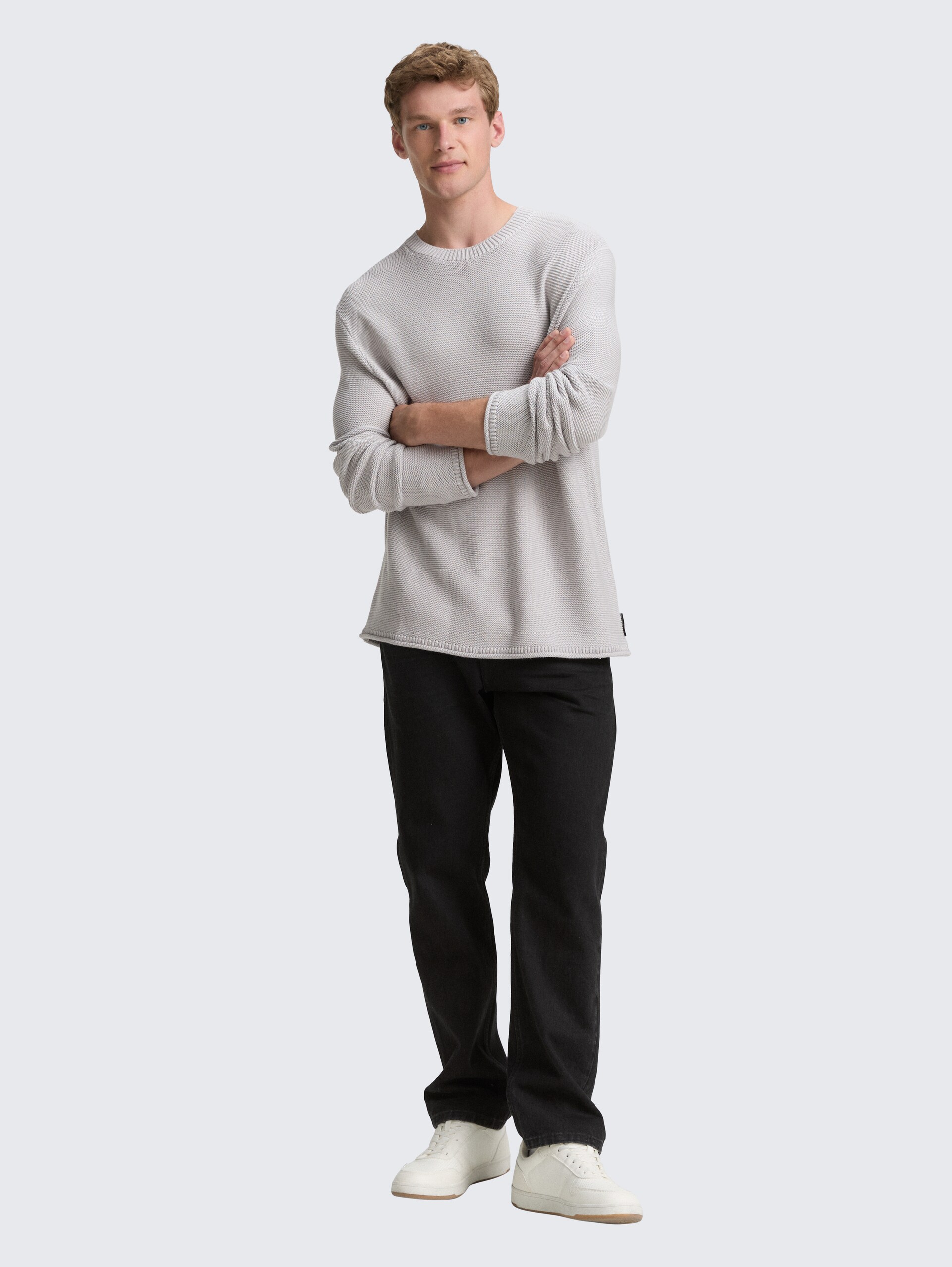 Relaxed Fit Strickpullover - Light Stone Grey Melange - Model-Vorderansicht
