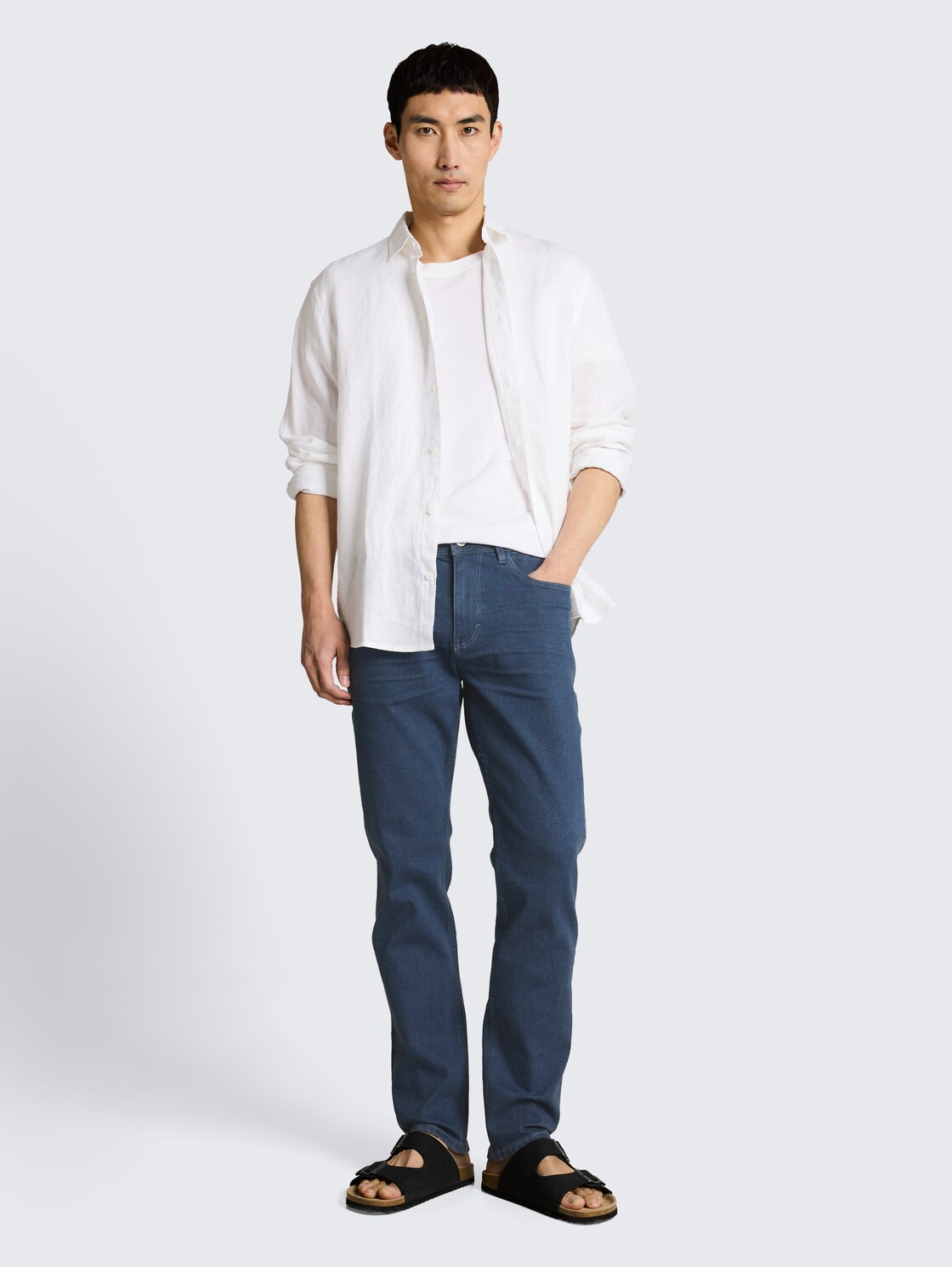 TTJOSH REGULAR SLIM Jeans mit Stretch - rinsed blue grey denim - Model-Vorderansicht