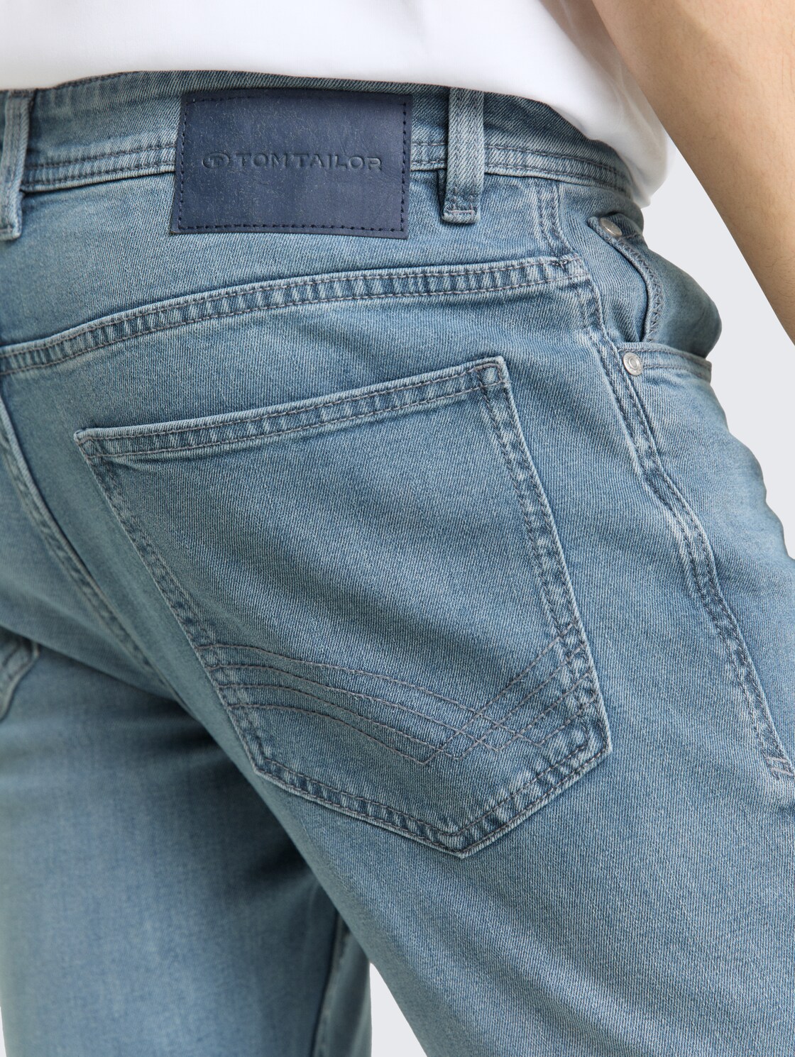 TTJOSH REGULAR SLIM Jeans mit Stretch - blue grey denim - Detail-Model-Ansicht