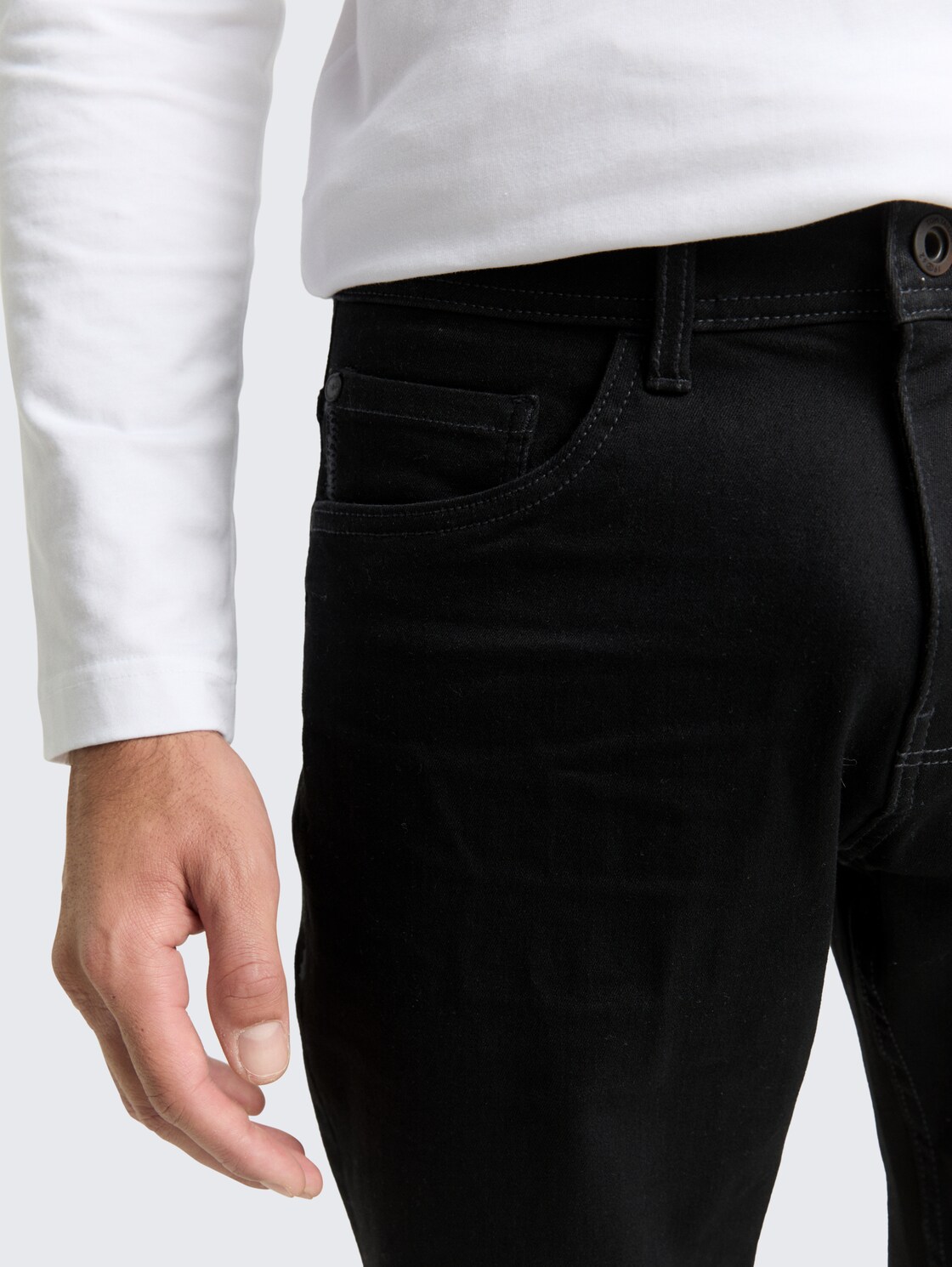 TTJOSH REGULAR SLIM Jeans mit Stretch - black denim - Detail-Model-Ansicht