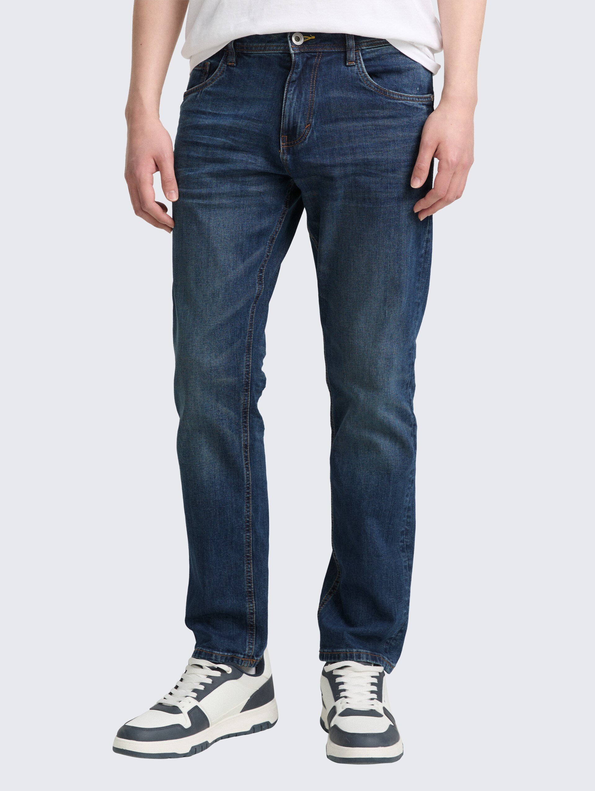 TTJOSH REGULAR SLIM Jeans mit Stretch - mid stone wash denim - Ausschnitt Model-Vorderansicht