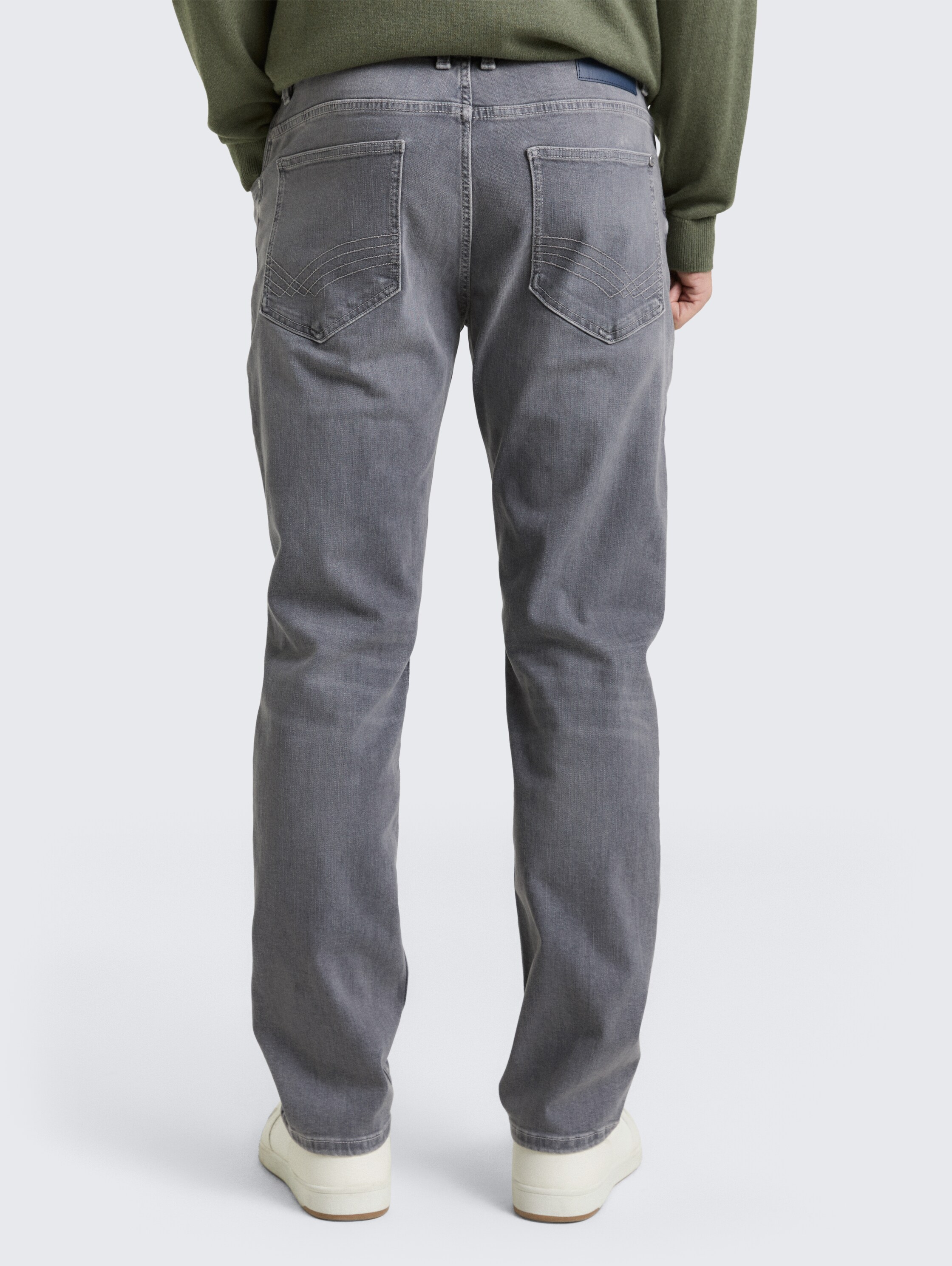TTMARVIN STRAIGHT Jeans mit Superstretch - grey denim - Auschnitt Model-Rückansicht