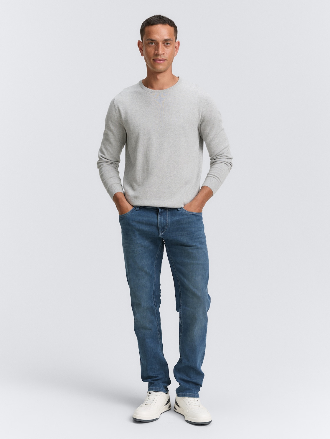 TTCURT TAPERED Jeans mit Stretch - blue grey denim - Model-Vorderansicht