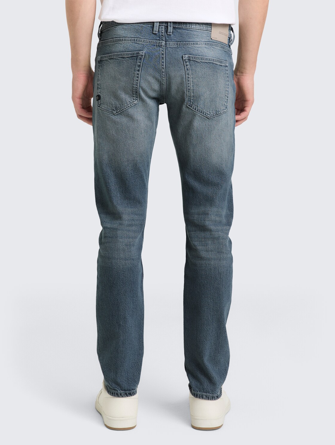 TTPIERS SLIM Jeans - used mid blue grey denim - Auschnitt Model-Rückansicht