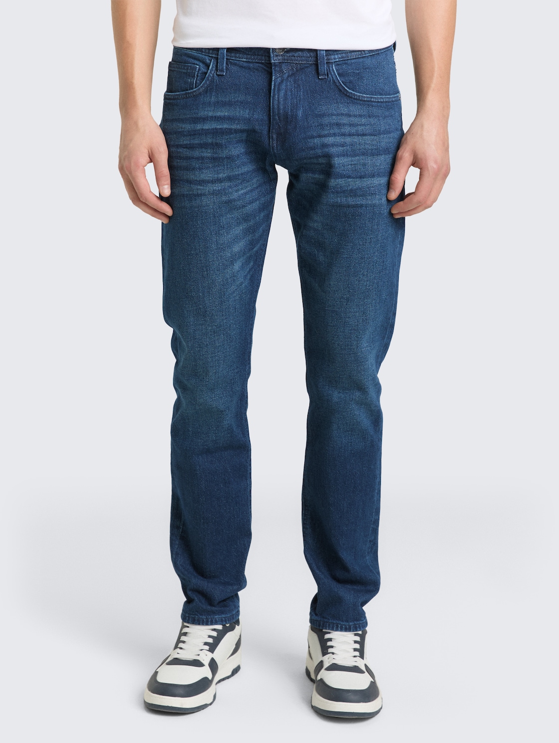 TTPIERS SLIM Jeans - dark blue denim - Ausschnitt Model-Vorderansicht