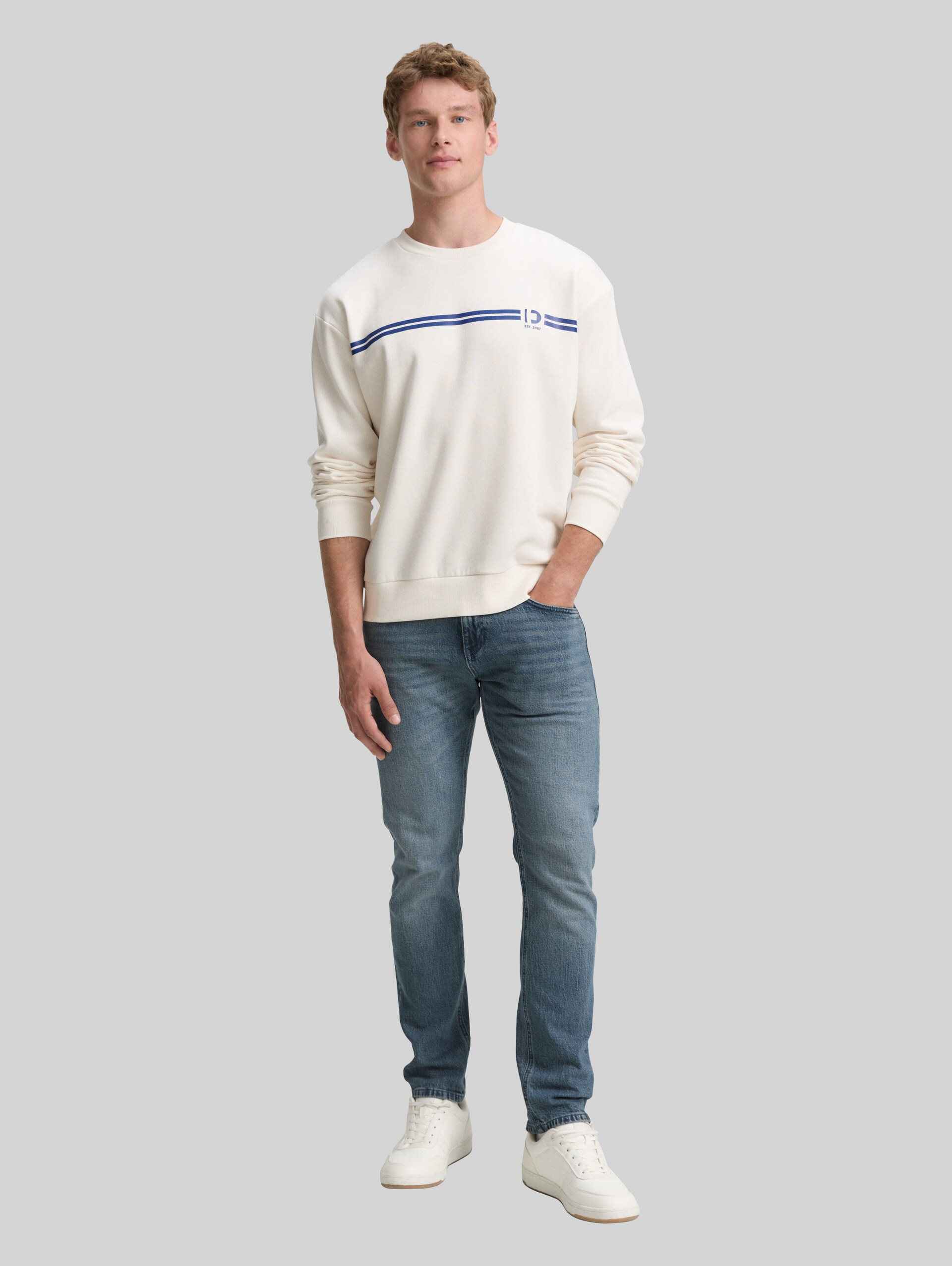 TTPIERS SLIM jeans - mid stone blue grey denim - Model front view