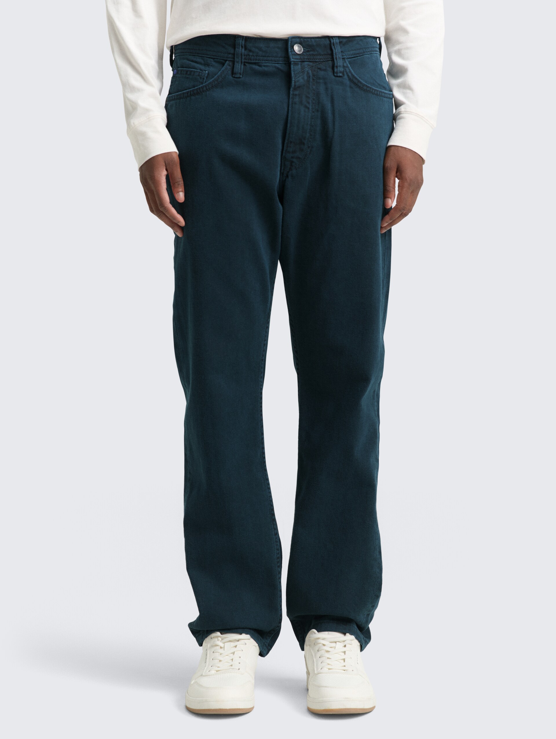 TTWAYLEN RELAXED Jeans - deep pond green - Ausschnitt Model-Vorderansicht