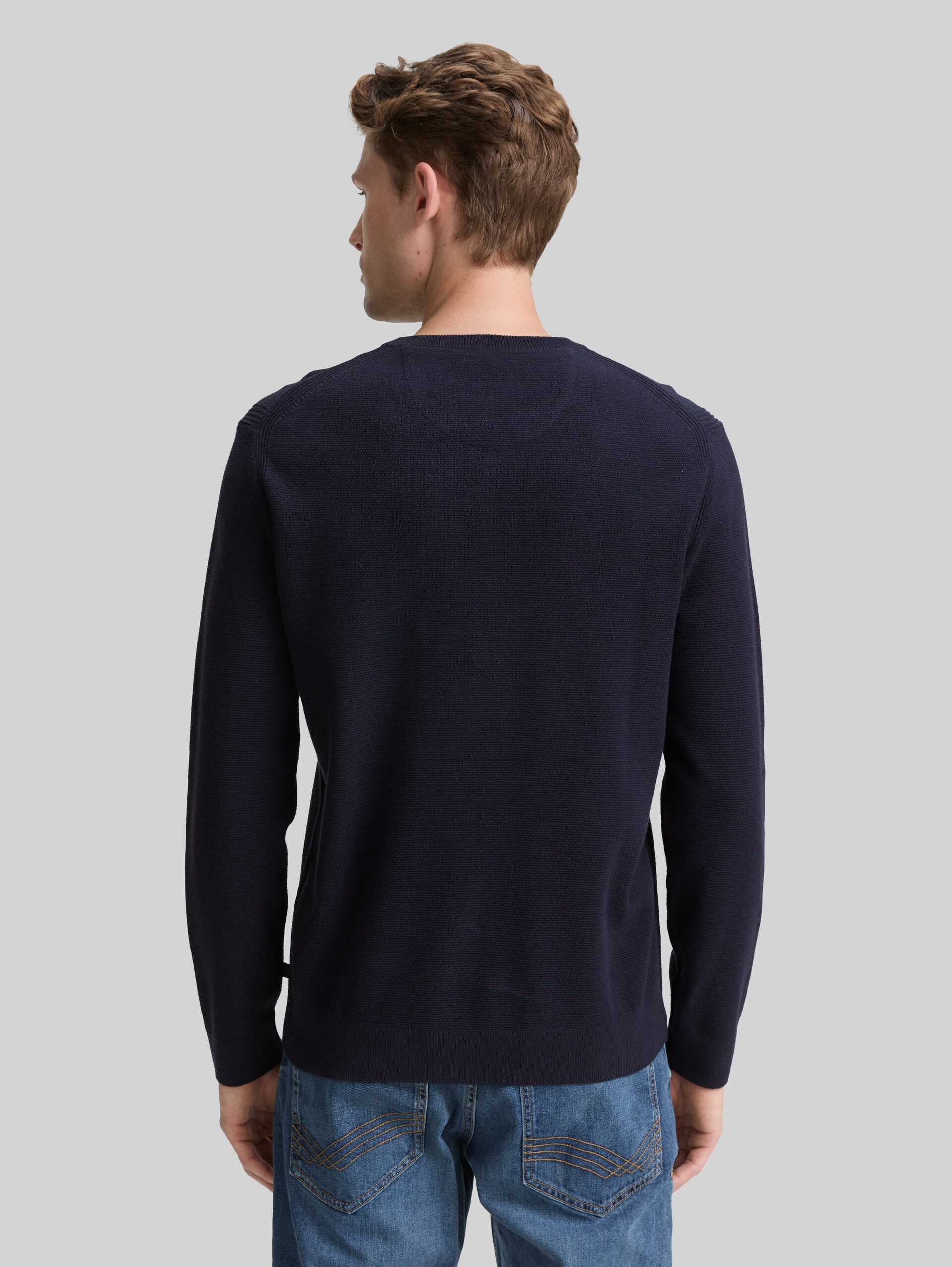 Knitted jumper with V-neck made from organic cotton - Knitted Navy Melange