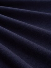 Rollkragenpullover mit Kaschmir-Anteil - Knitted Navy Melange - Material-Ansicht