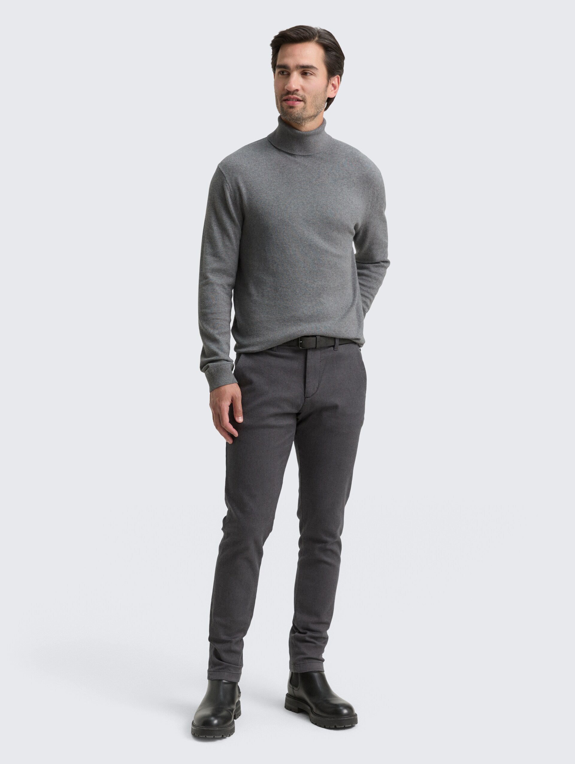 Rollkragenpullover mit Kaschmir-Anteil - classic dark grey melange - Model-Vorderansicht