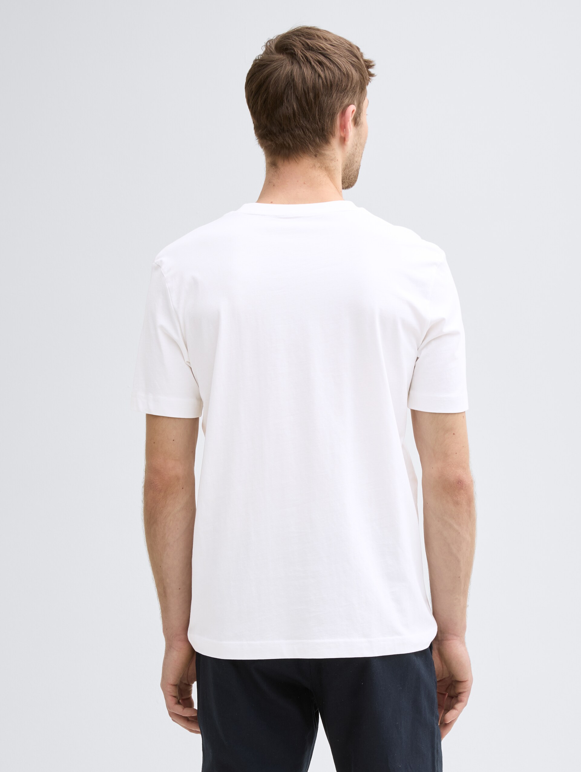 T-shirts in 2-pack - Tarmac Grey - Neklijn model-achteraanzicht