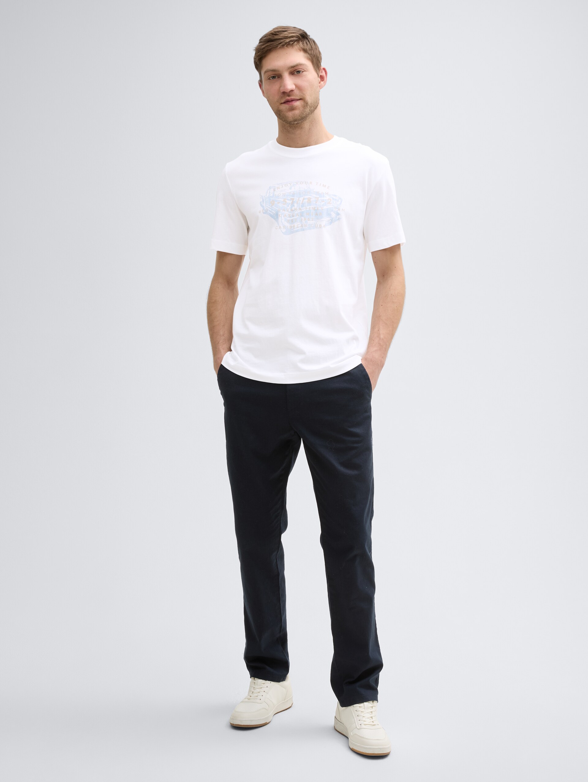 T-shirts in 2-pack - Tarmac Grey - Model vooraanzicht