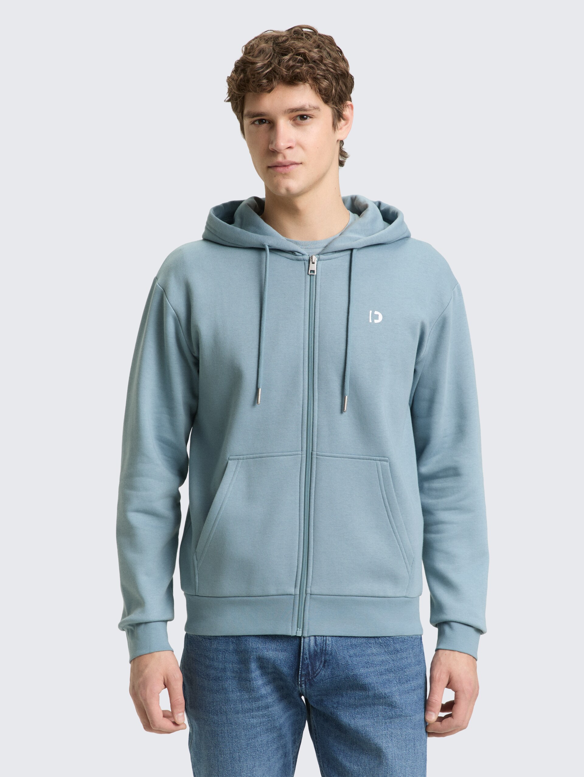 Hoodie Sweatjacke mit Logo-Print - citadel blue - Ausschnitt Model-Vorderansicht