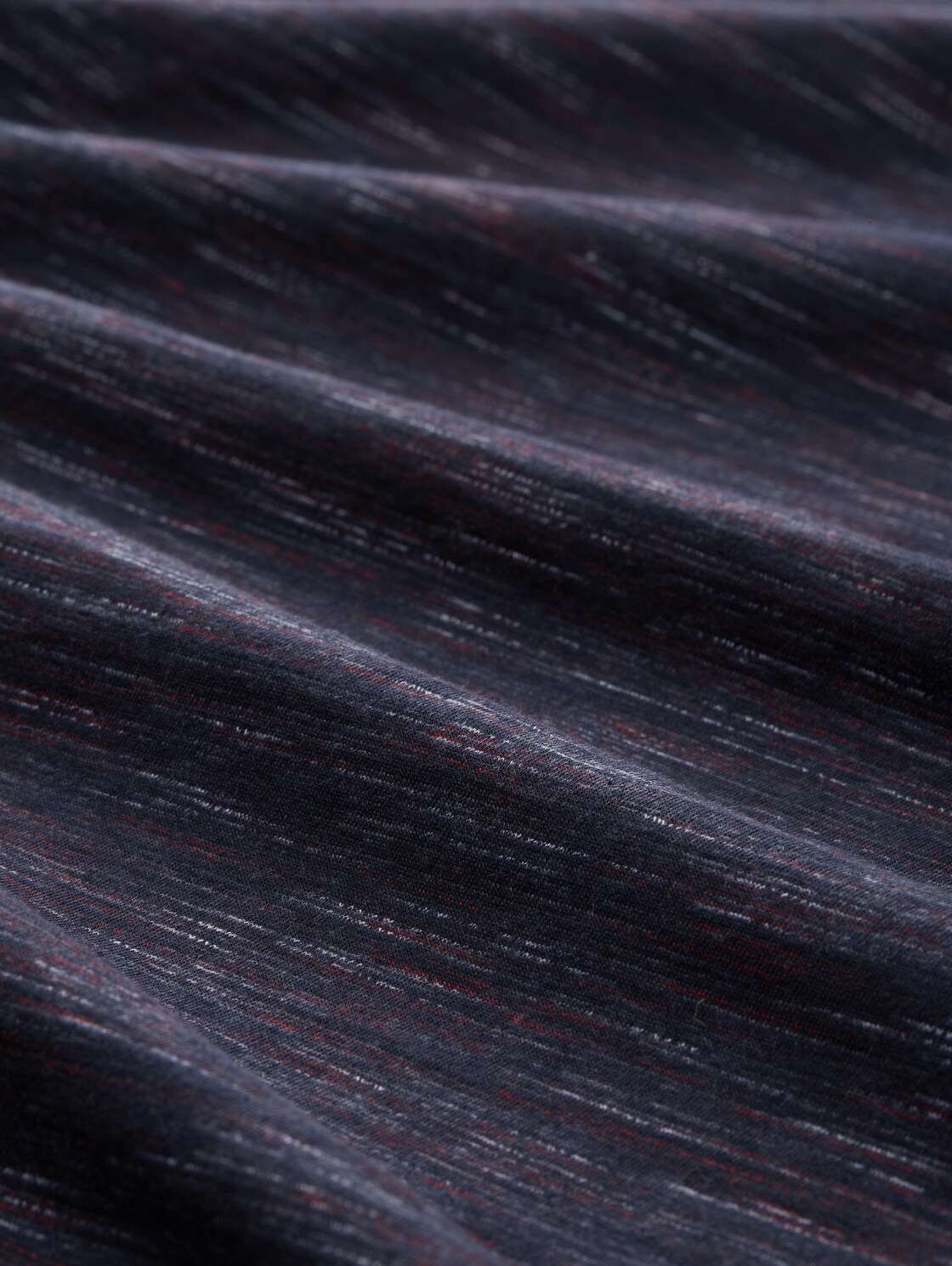 T-Shirt in Melange-Optik mit Brusttasche - navy red multi inject - Material-Ansicht