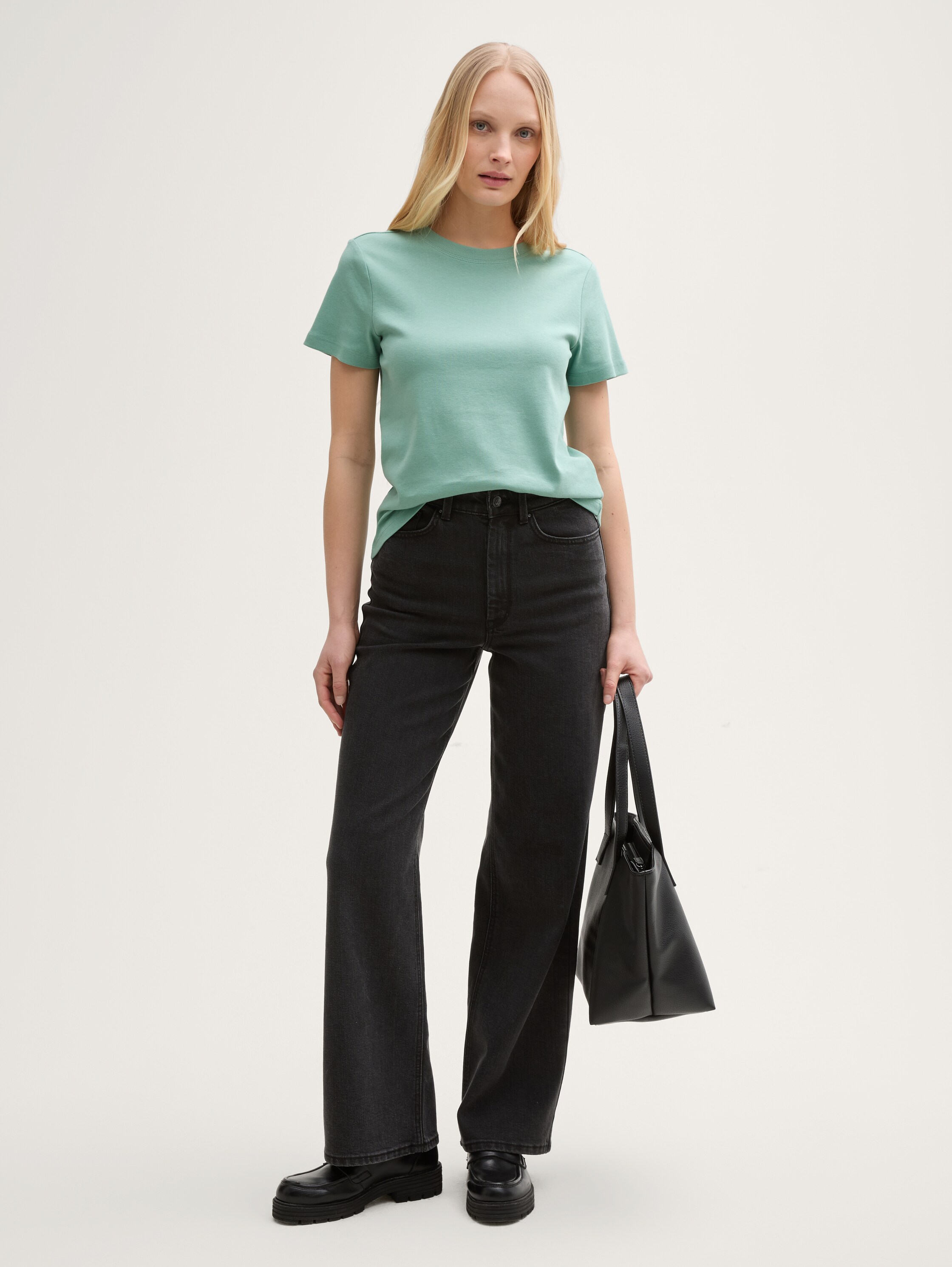 T-Shirt mit Rundhalsausschnitt - faded_green - 