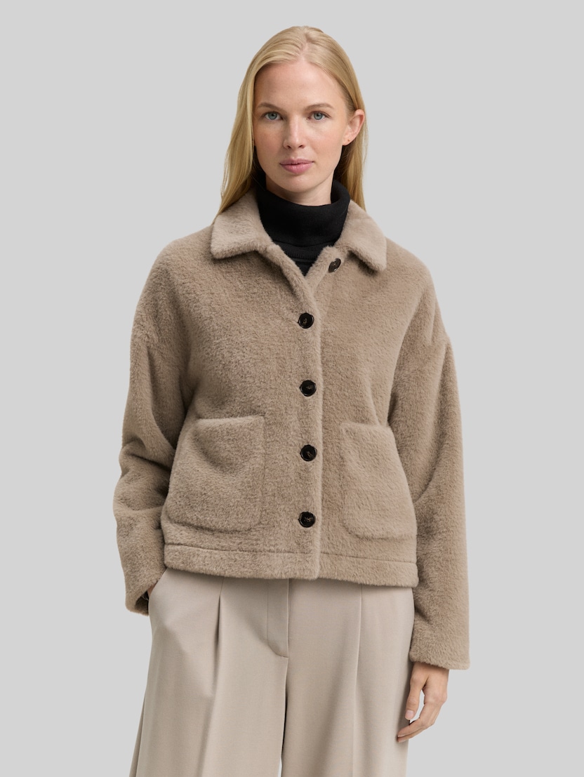 Teddy Jacke mit Taschen von Women, soft taupe grey