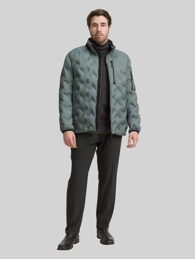 Plus Size - Hybrid Lightweight Steppjacke mit verstaubarer Kapuze von Men Plus Size, washed jasper green