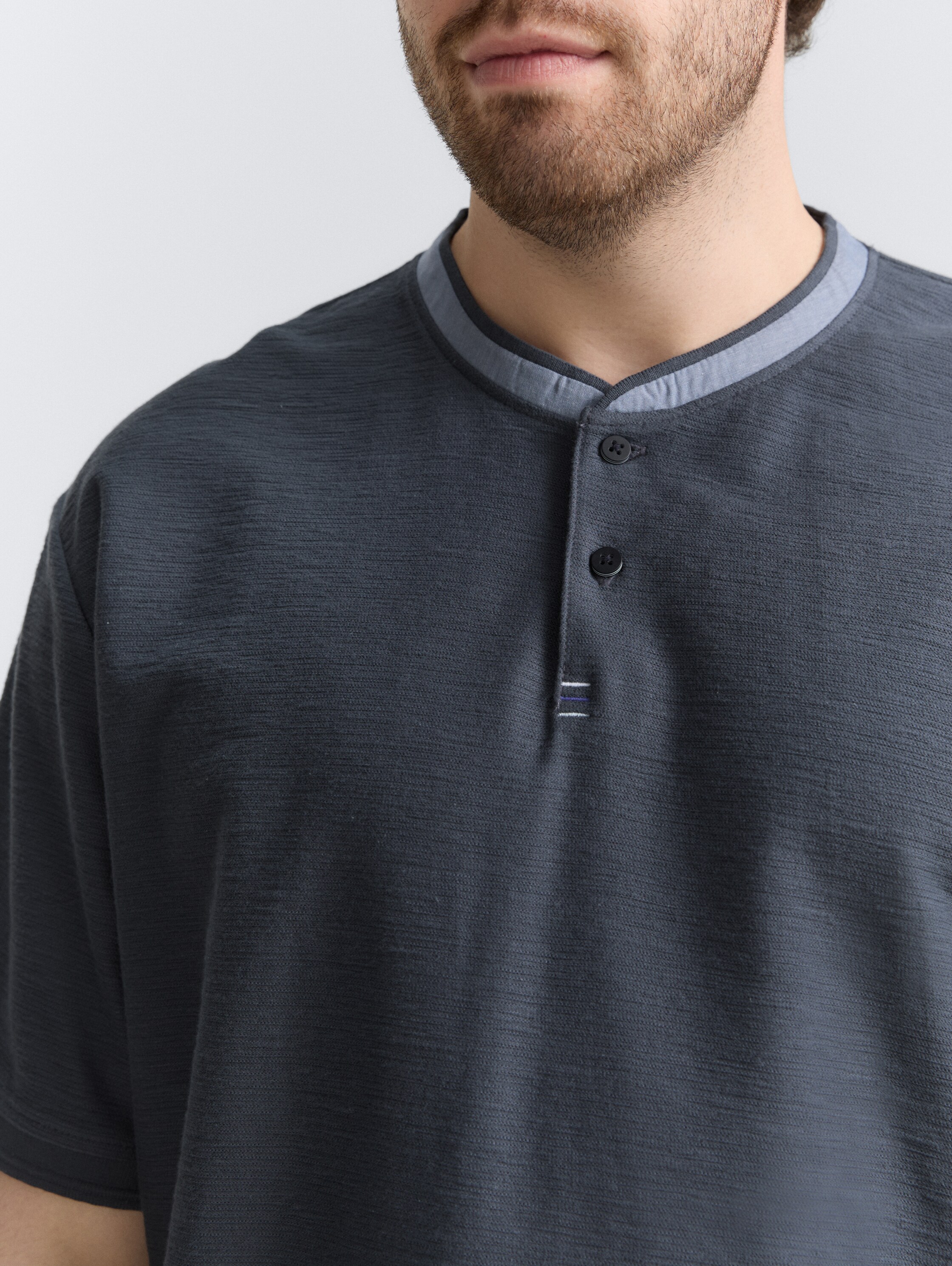 Plus Size - Poloshirt mit Stehkragen - blueish_grey - 