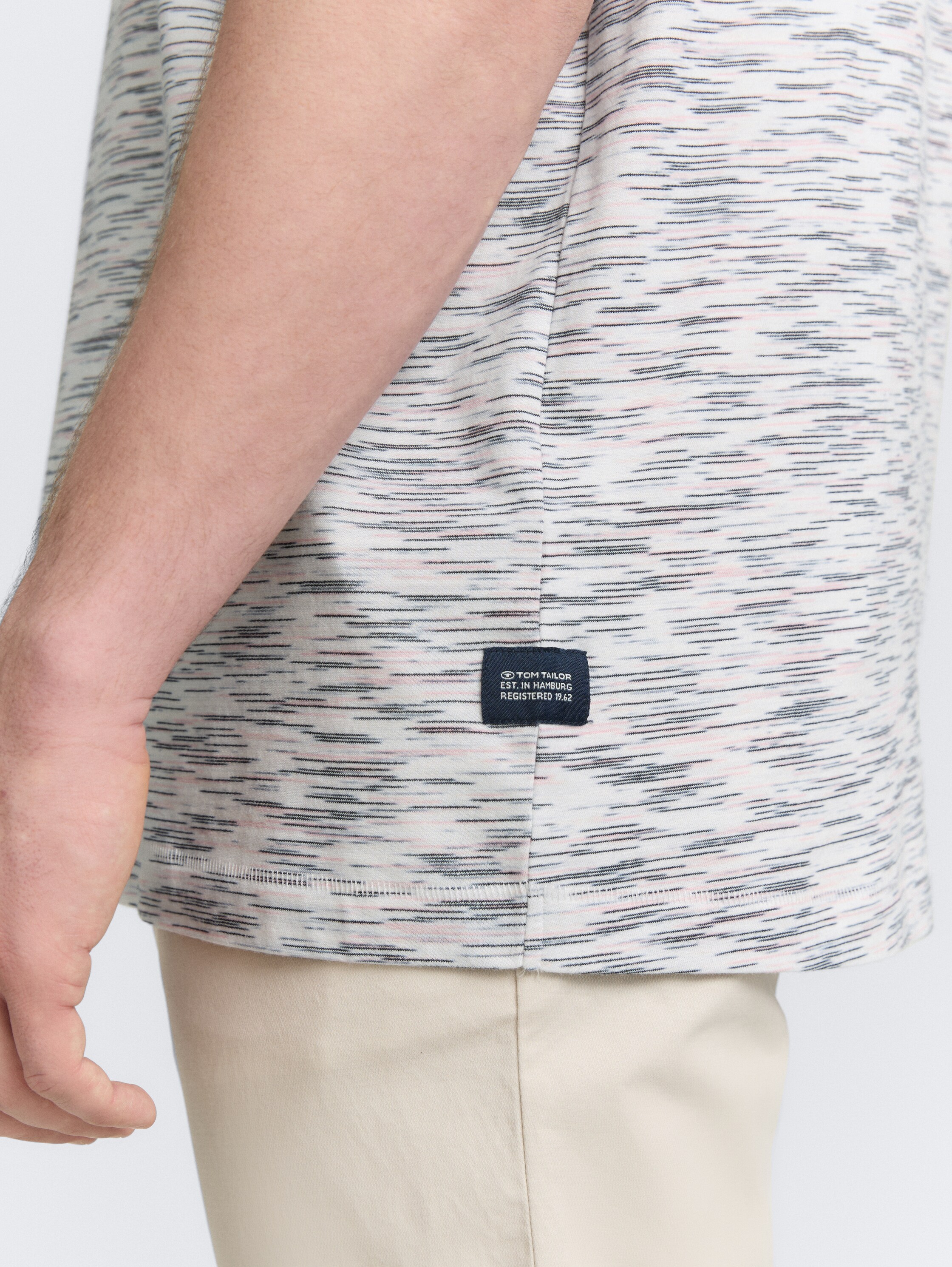 Plus Size - T-Shirt mit Muster - blush_pink_multicolor_inject - 