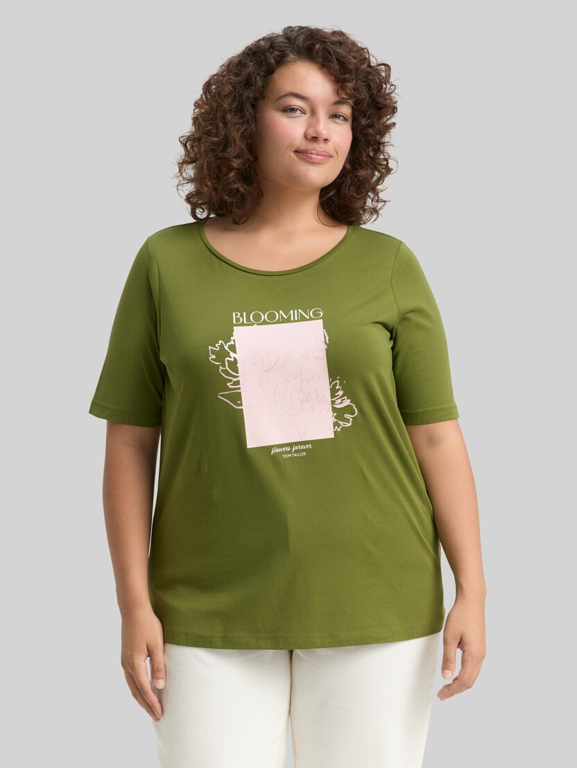 Plus - T-shirt with a print by Women Plus Size, deep ivy green