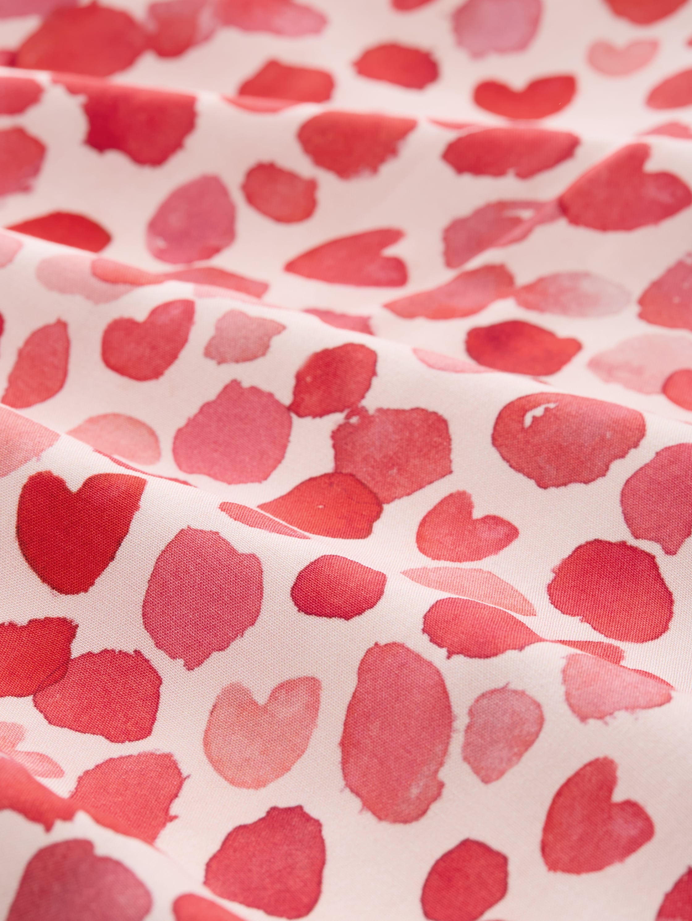 Bluse mit V-Ausschnitt - rose_red_heart_print - 