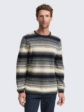 Strickpullover im Streifenmuster - off white navy stripe - Ausschnitt Model-Vorderansicht