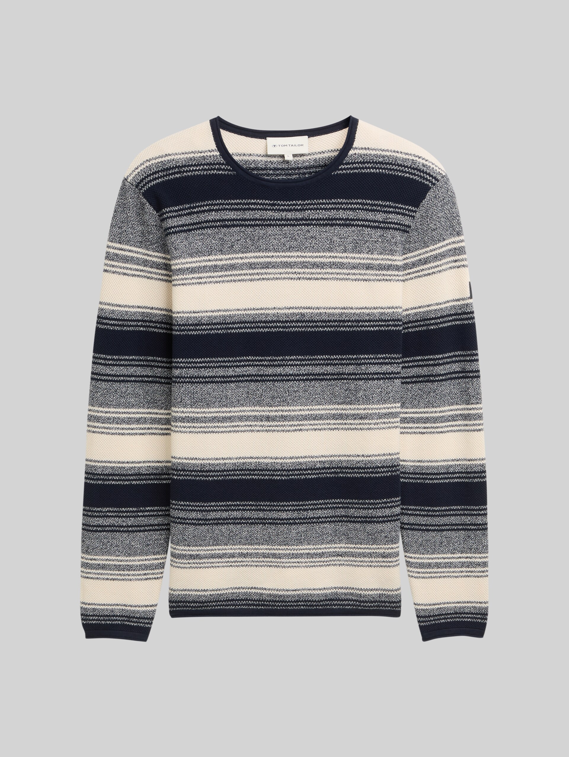 Knitted jumper in a striped pattern - off white navy stripe