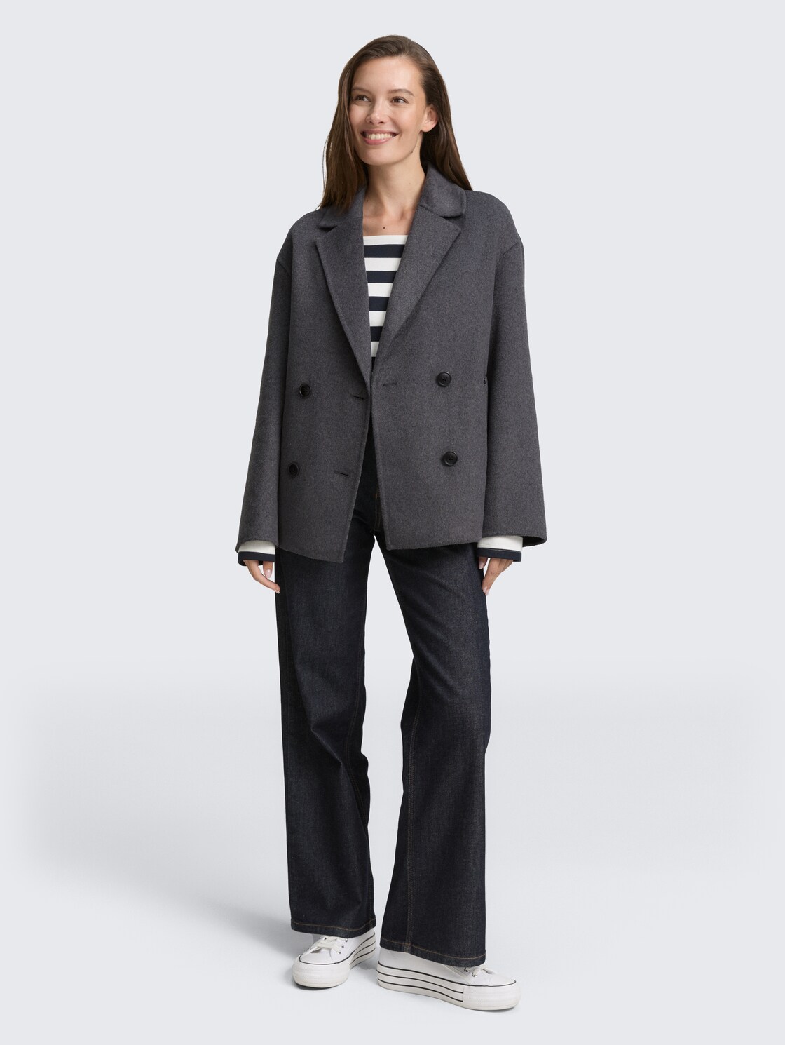 Cabanjacke mit Wollanteil - dark anthra melange - seitliche Model-Ansicht