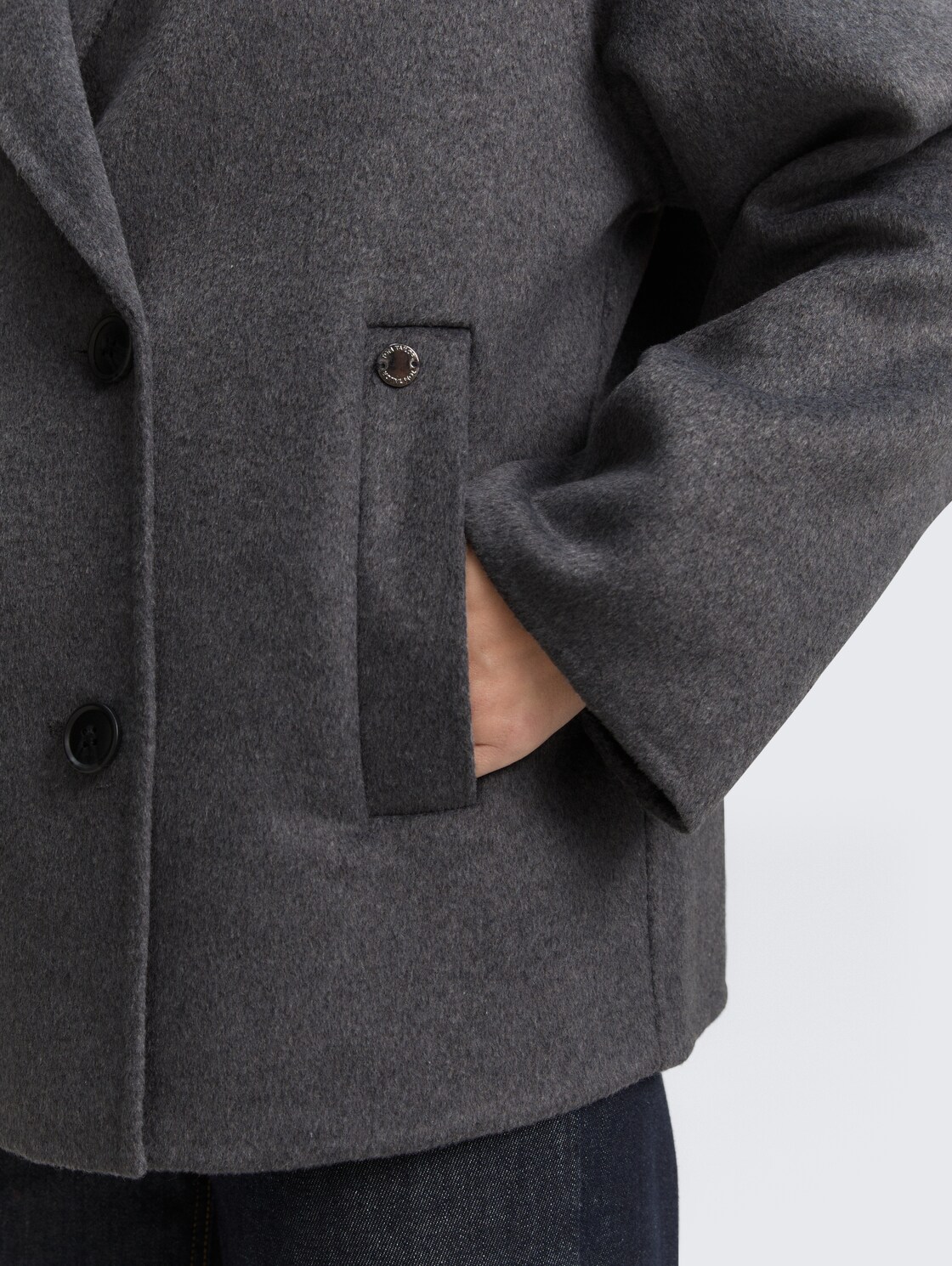 Cabanjacke mit Wollanteil - dark anthra melange - Detail-Model-Ansicht