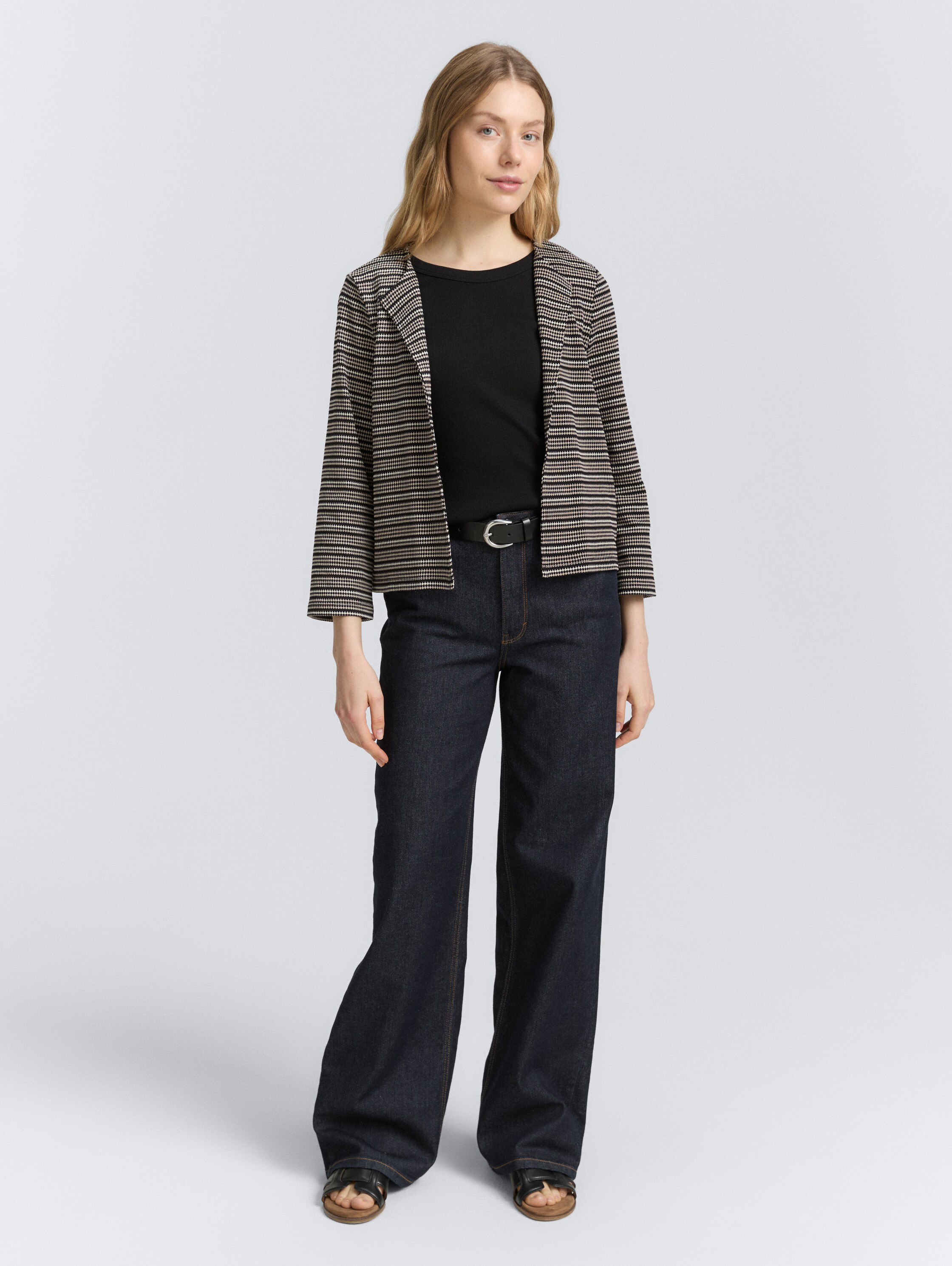 Boxy Fit Jacquard Cardigan - black_knit_structure_stripe - 