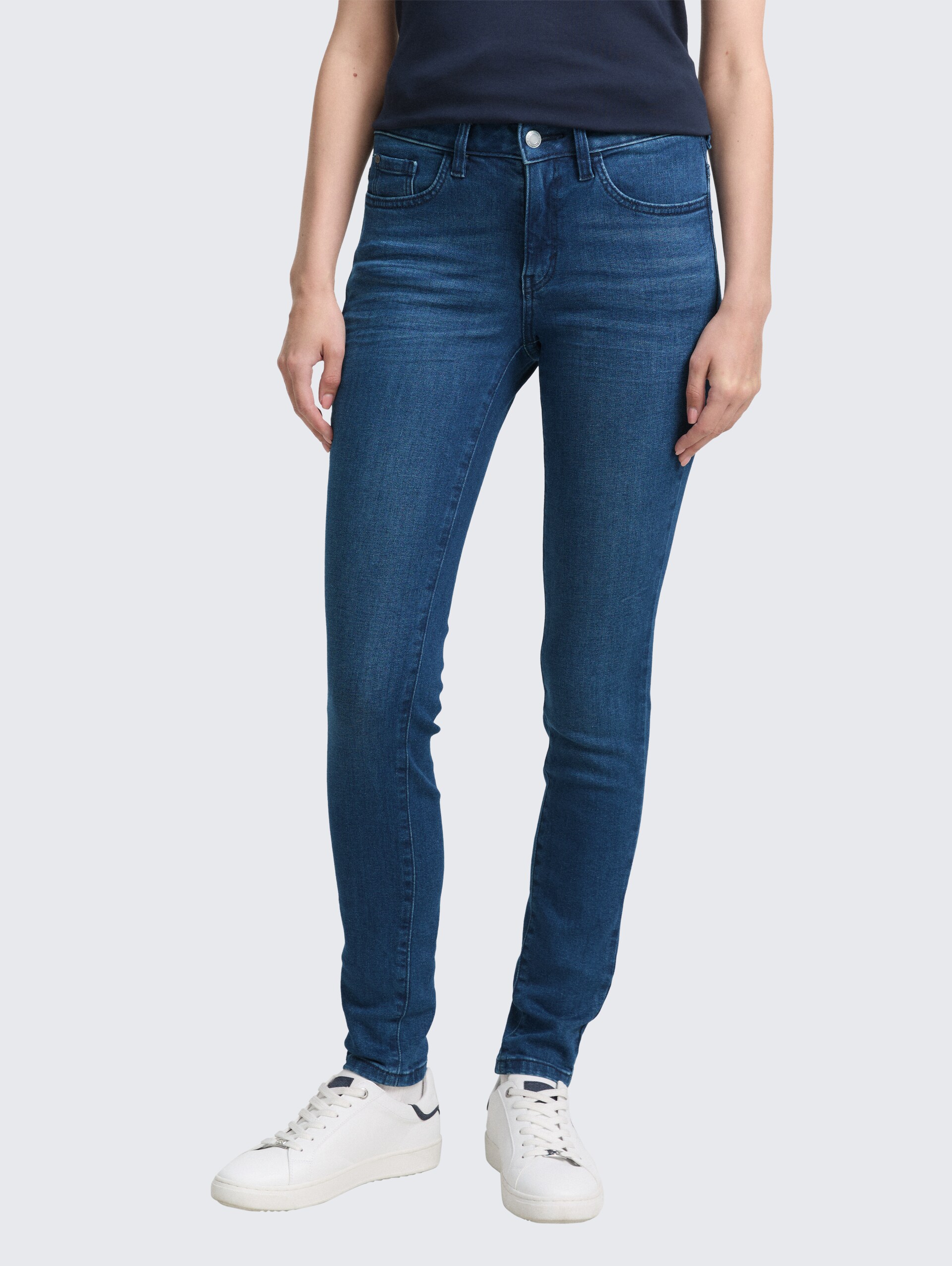 TTLUCIE SKINNY Jeans - mid stone wash denim - Ausschnitt Model-Vorderansicht
