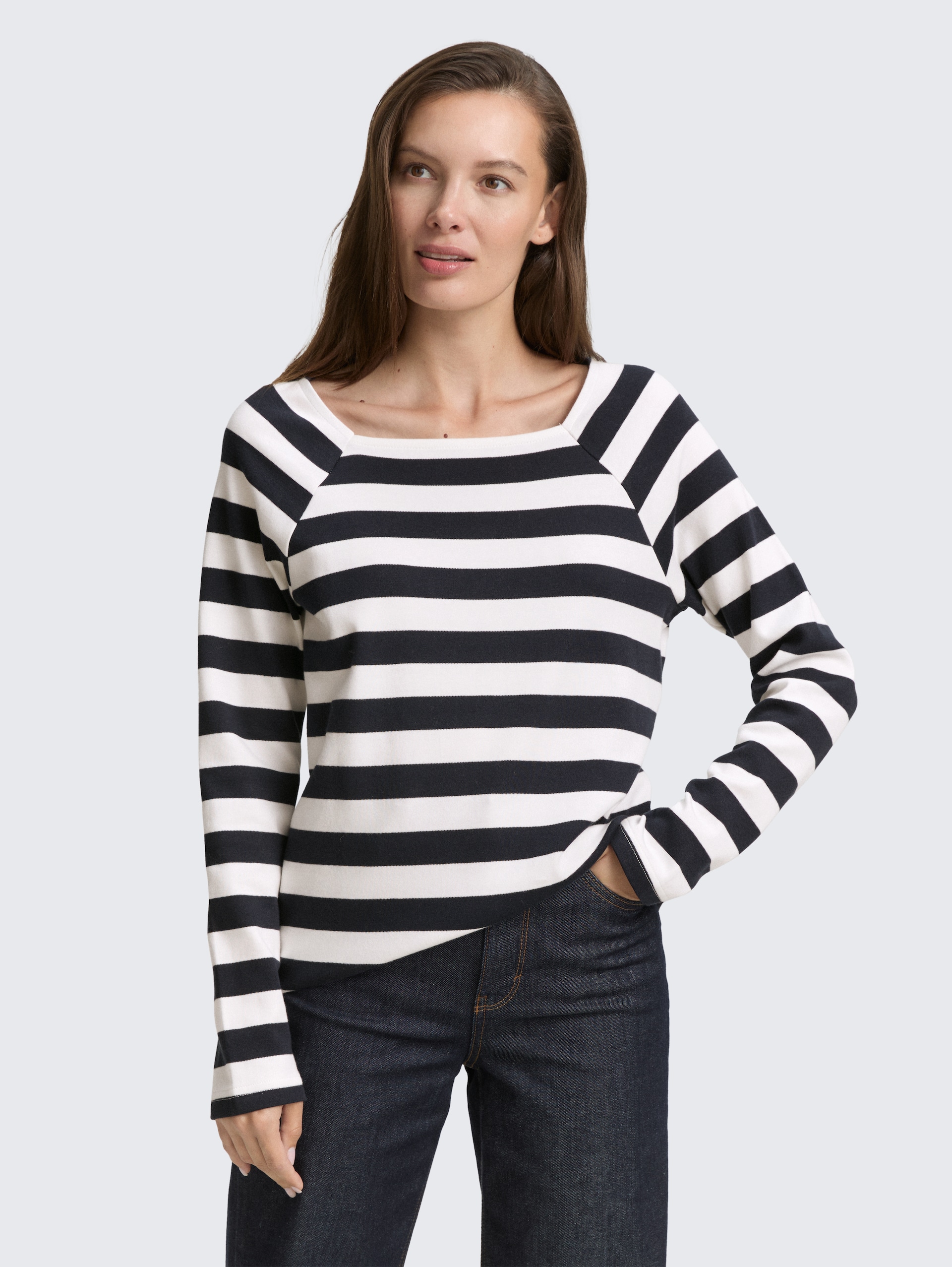 Shirt met lange mouwen en streepjesmotief - lunar eclipse offwhite stripe - Nek model vooraanzicht