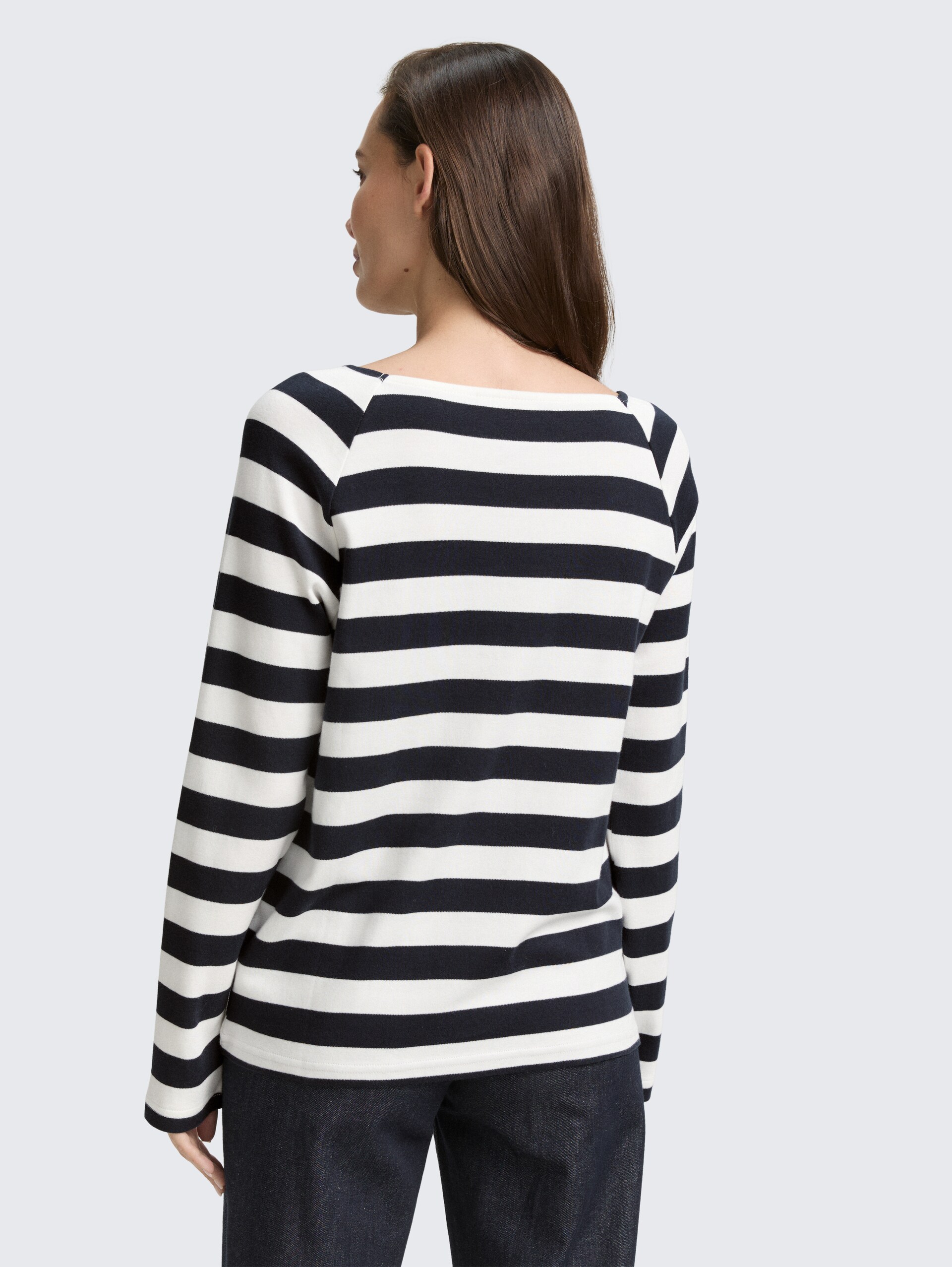 Shirt met lange mouwen en streepjesmotief - lunar eclipse offwhite stripe - Neklijn model-achteraanzicht
