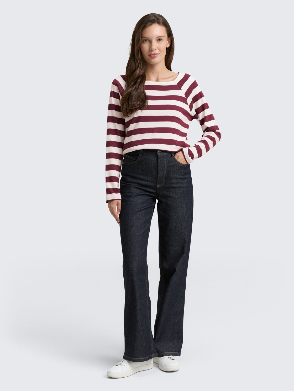 Langarmshirt mit Streifenmuster - bordeaux offwhite stripe - Model-Vorderansicht