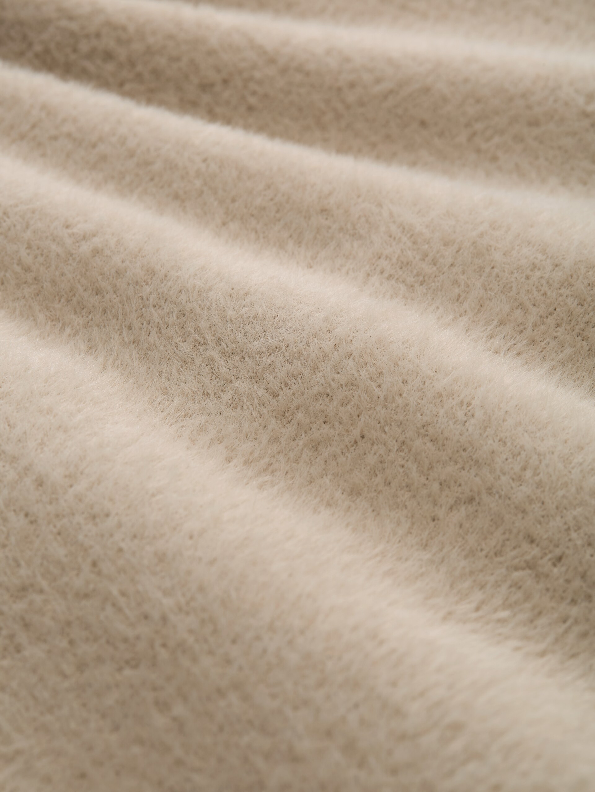 Cardigan aus Federgarn - soft taupe grey - Material-Ansicht