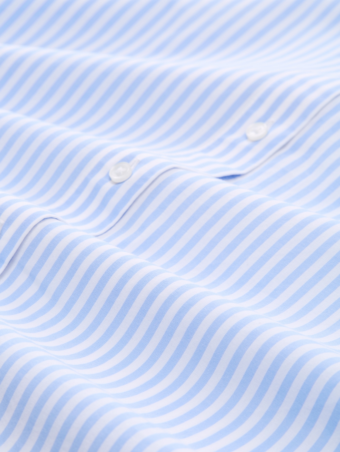 Loose Fit Popeline Hemdbluse - dreamy blue white small stripe - Material-Ansicht