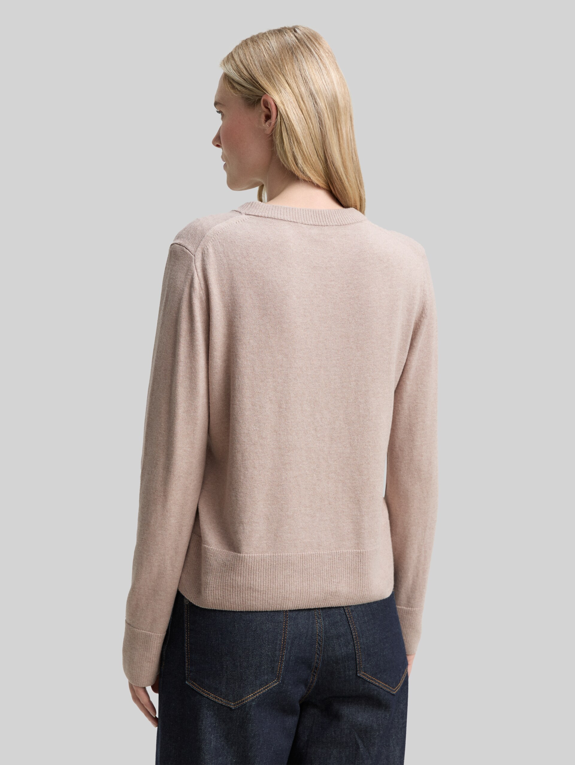 Knitted jumper with cashmere blend - soft taupe melange
