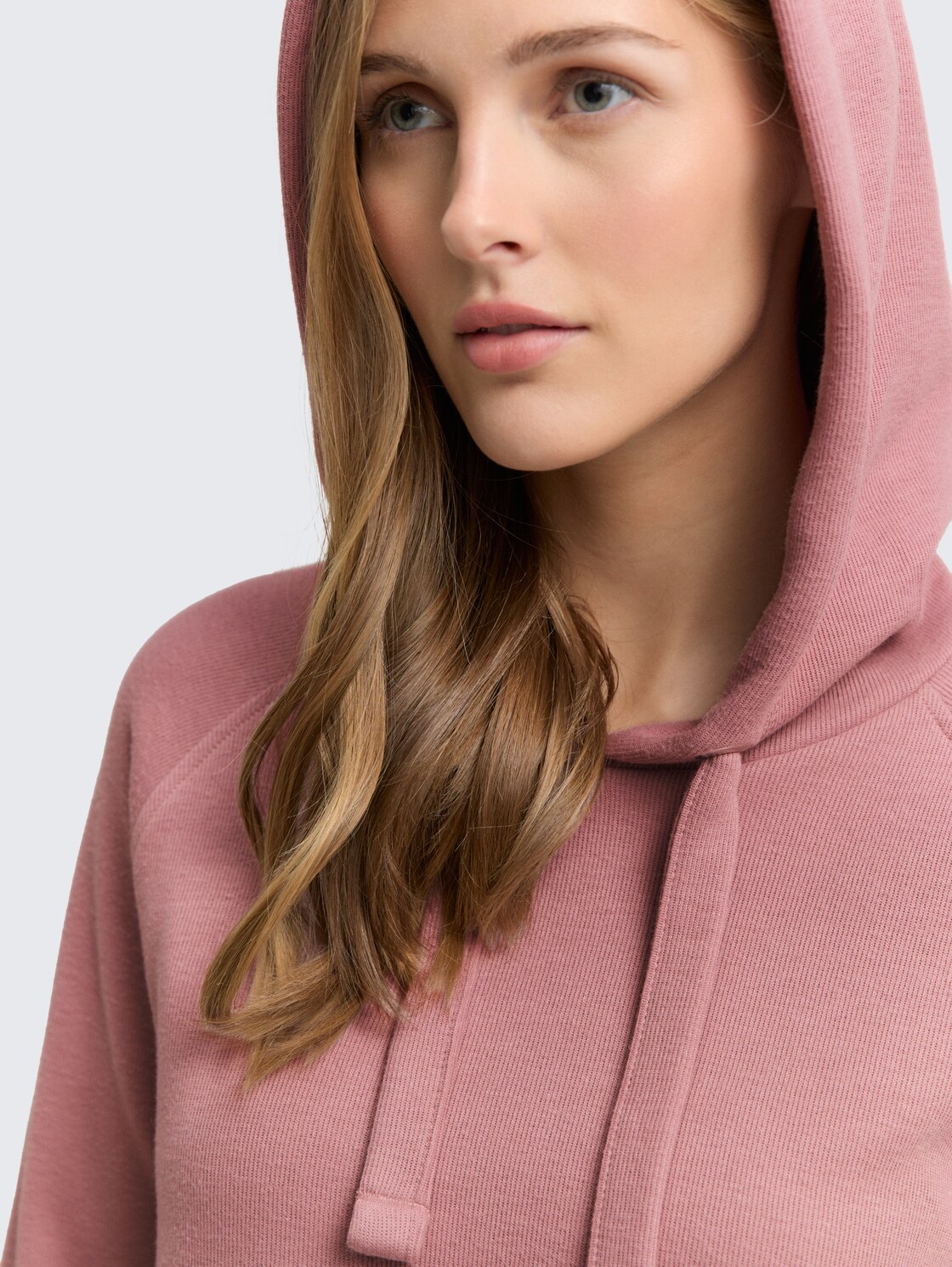 Loose Fit Hoodie Sweatshirt - Antique Rose - Detail-Model-Ansicht