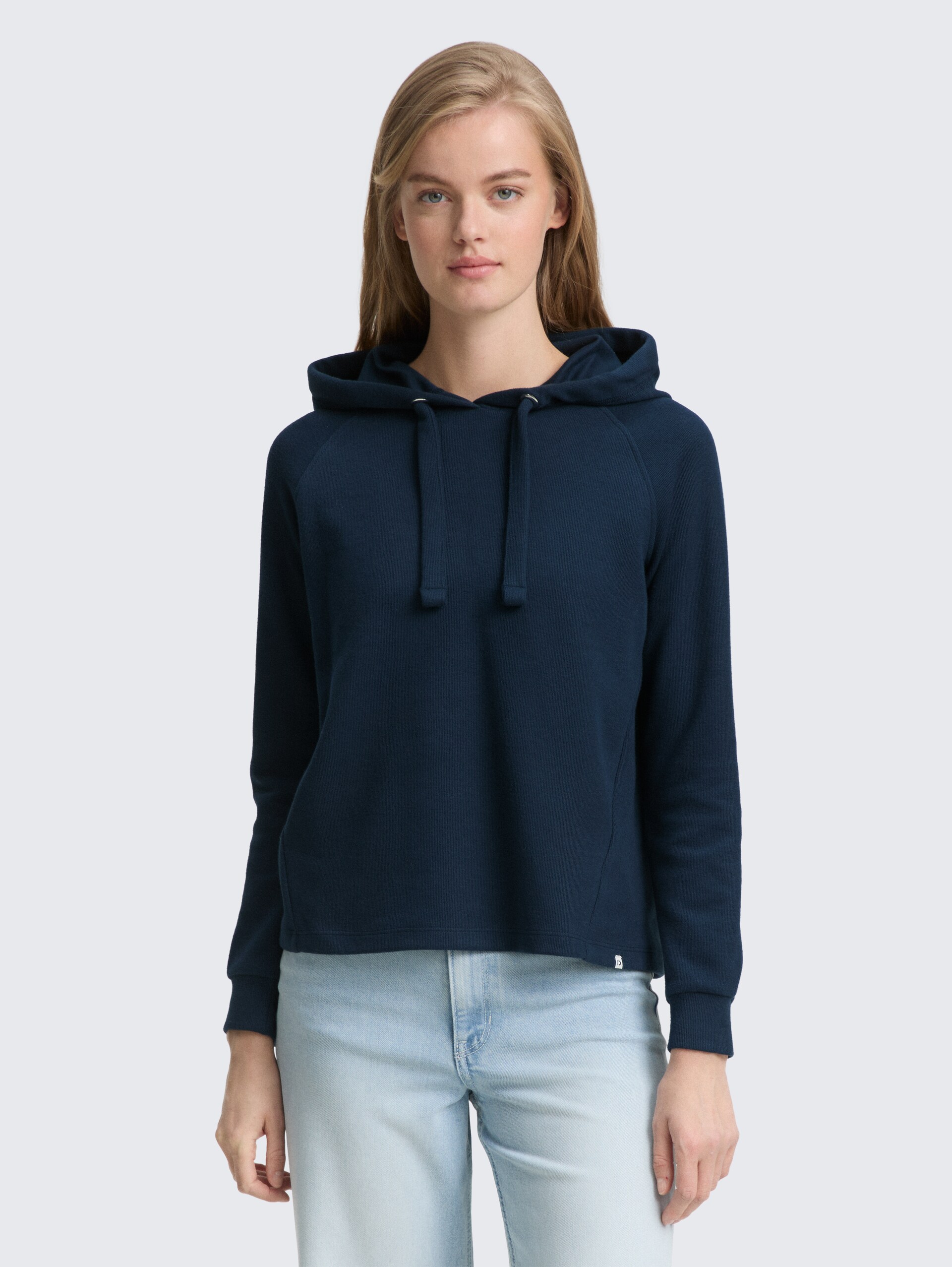 Loose Fit Hoodie Sweatshirt - dark sea petrol - Ausschnitt Model-Vorderansicht