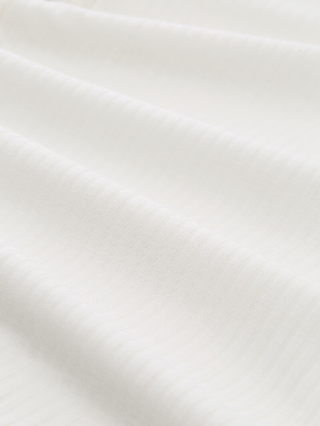 Ripp Langarmshirt mit Stehkragen - off white - Material-Ansicht