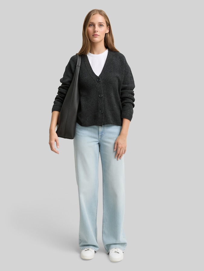 Cardigan mit V-Ausschnitt von Denim Female, Shale Grey Melange