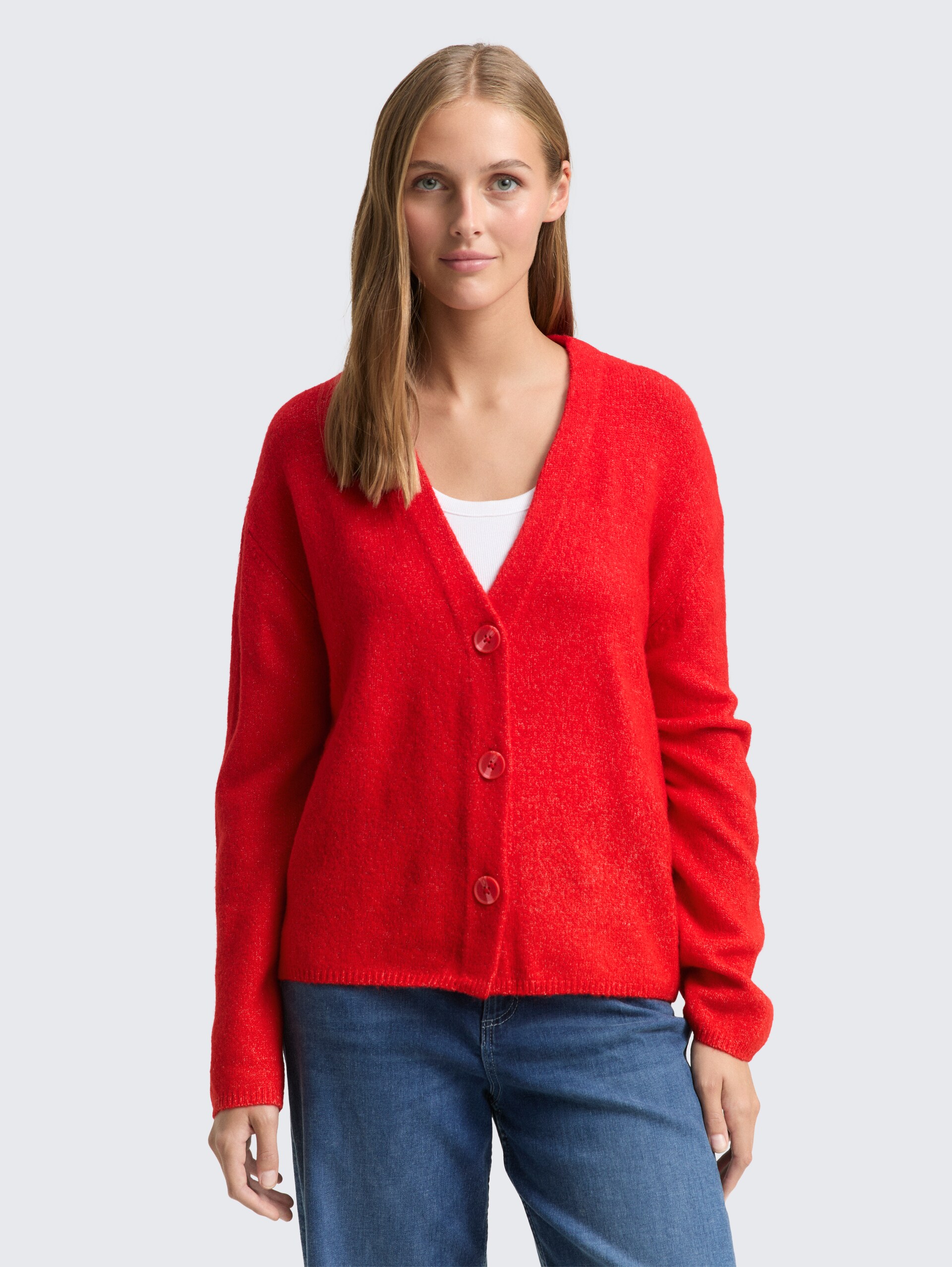 Cardigan mit V-Ausschnitt - brilliant red - Ausschnitt Model-Vorderansicht
