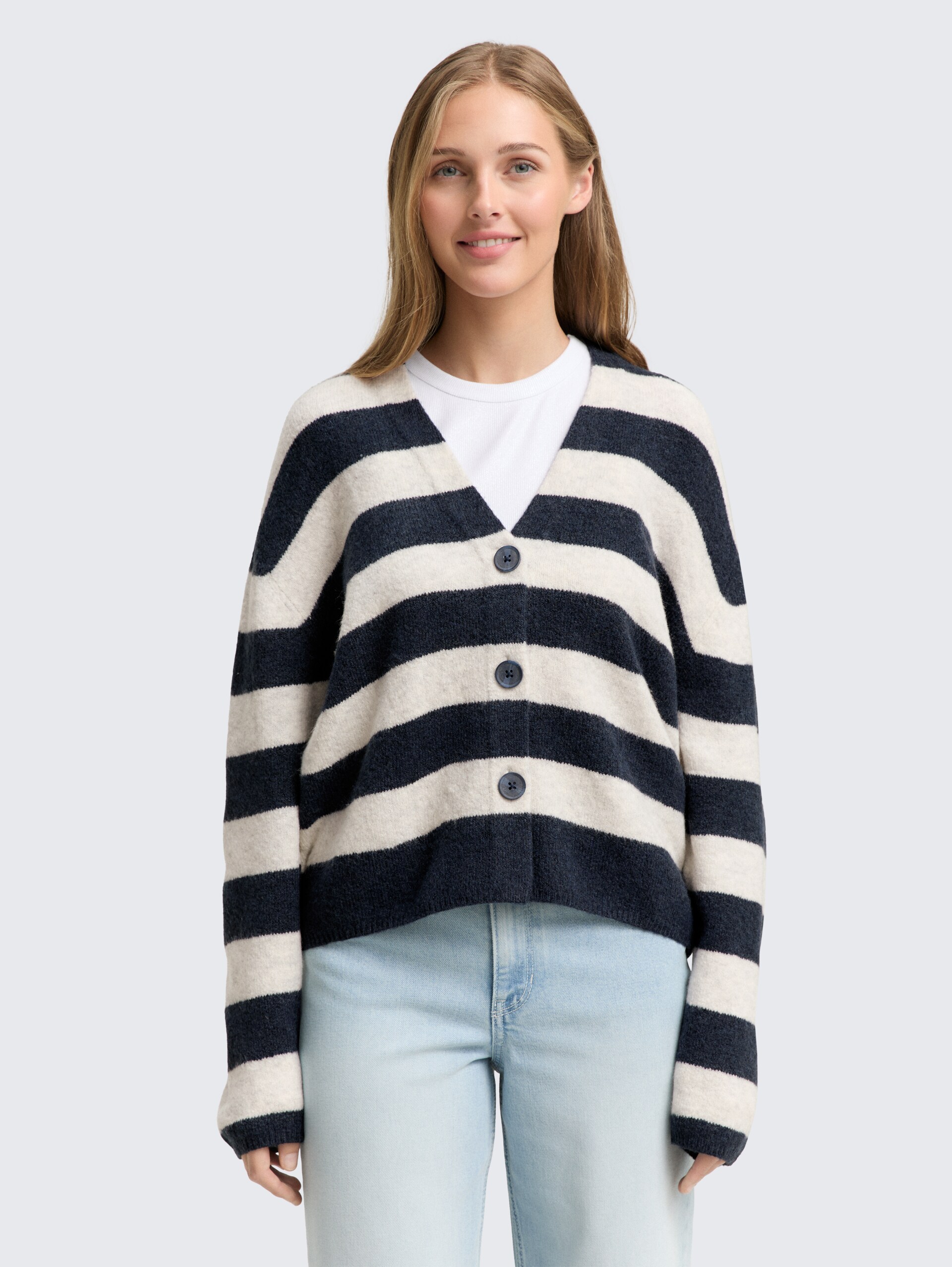 Cardigan mit V-Ausschnitt - navy off white stripe - Ausschnitt Model-Vorderansicht