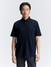 Regular Fit Kurzarmhemd aus Baumwolle - sky captain blue - Ausschnitt Model-Vorderansicht